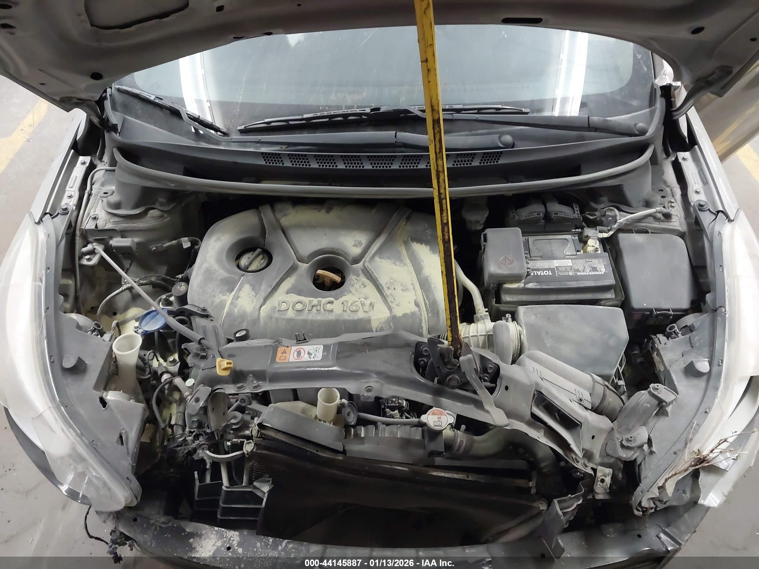 HYUNDAI ELANTRA image 10