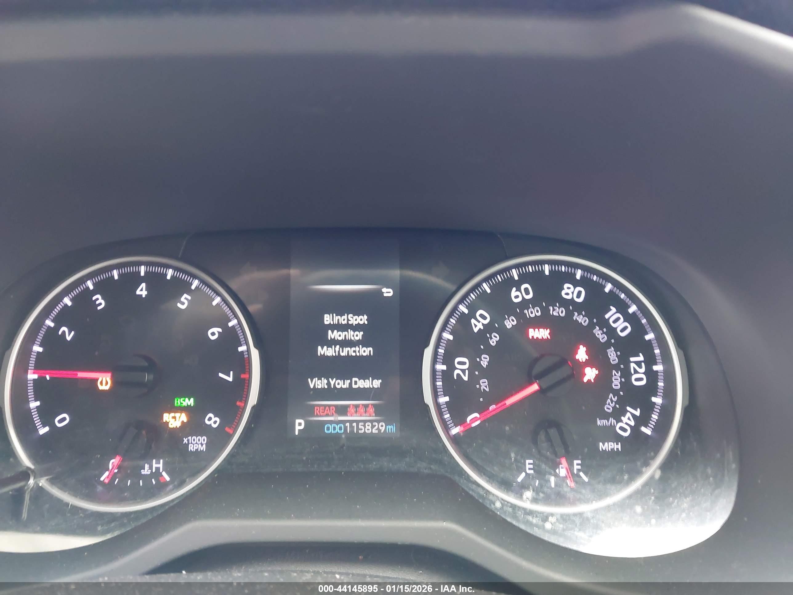 TOYOTA RAV4 image 7