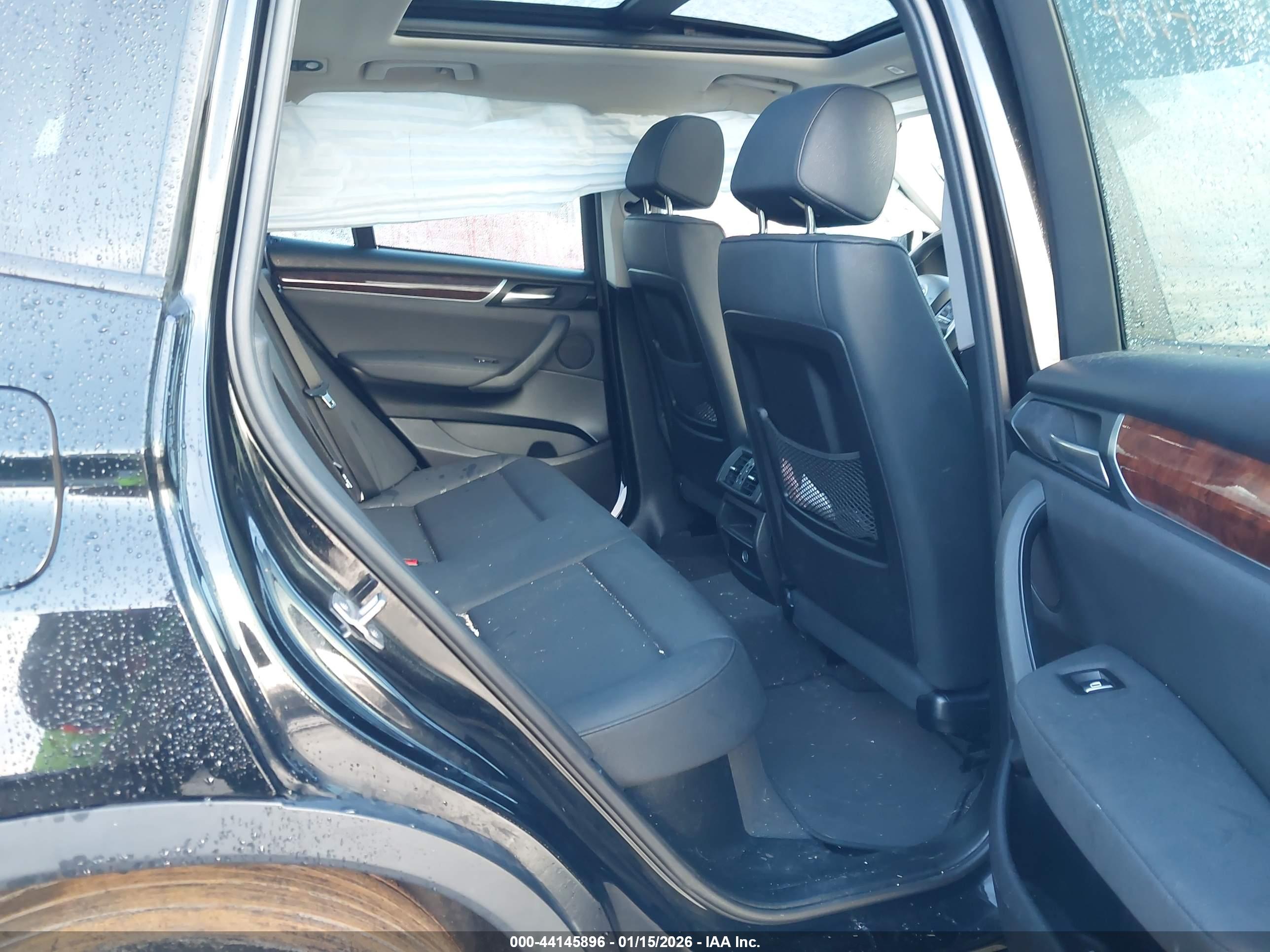 BMW X3 image 8