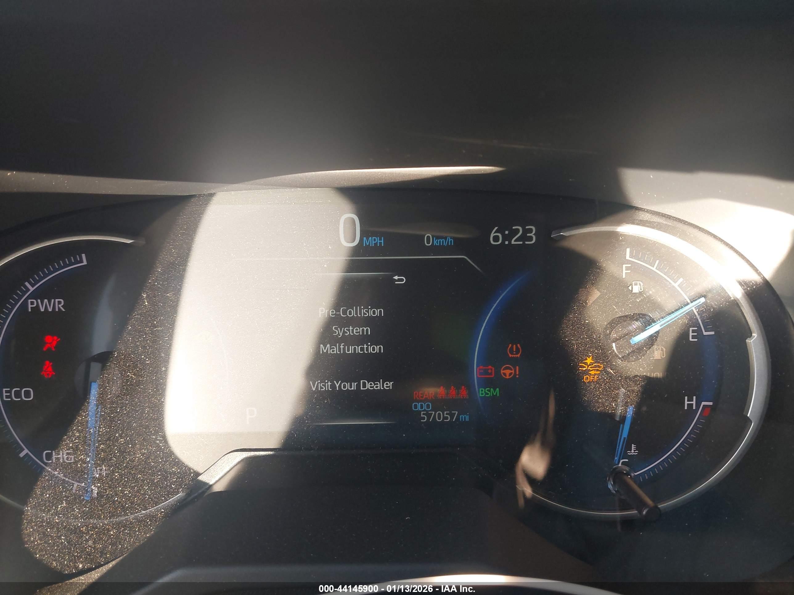 TOYOTA RAV4 image 7
