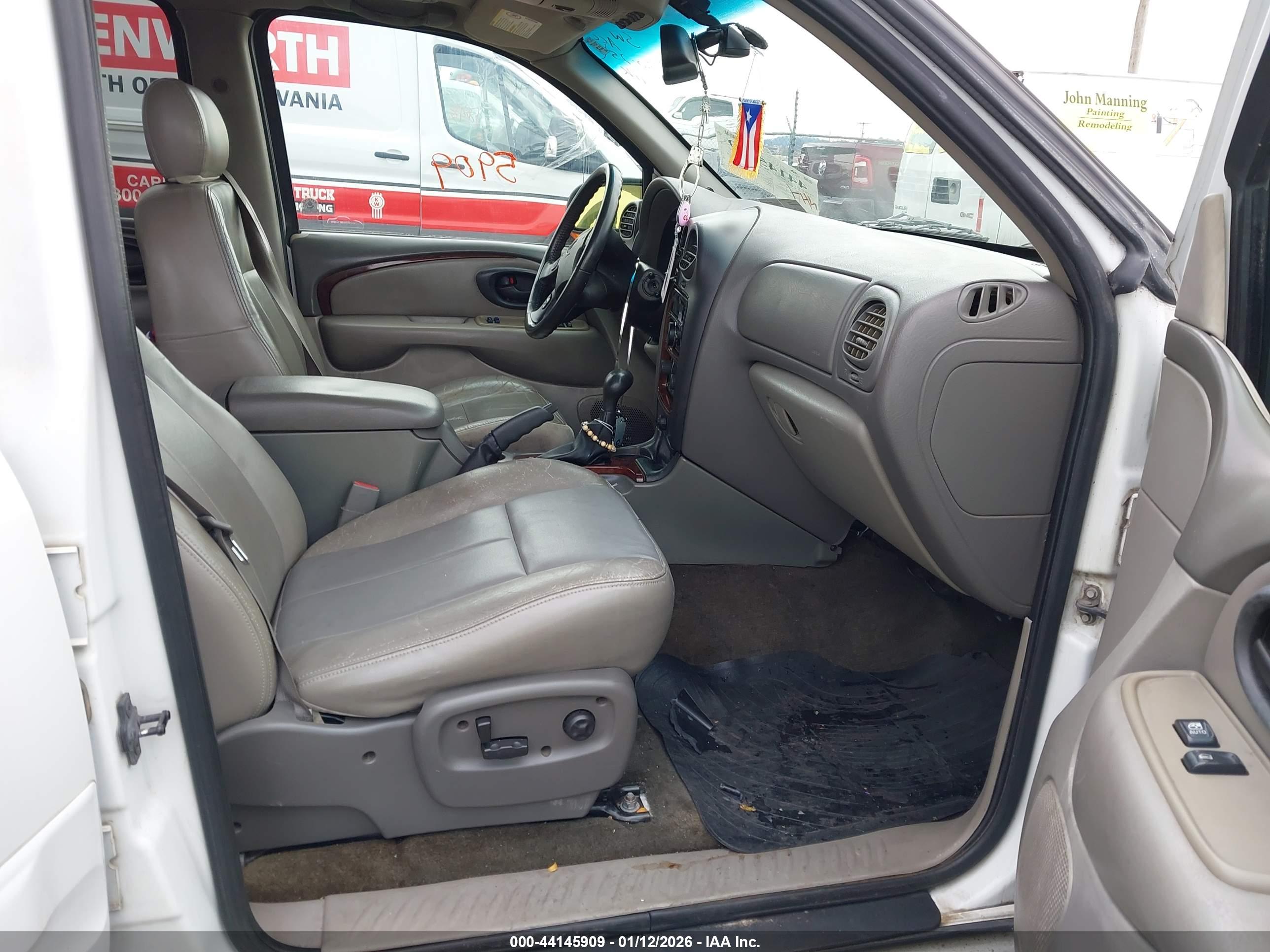OLDSMOBILE BRAVADA image 5