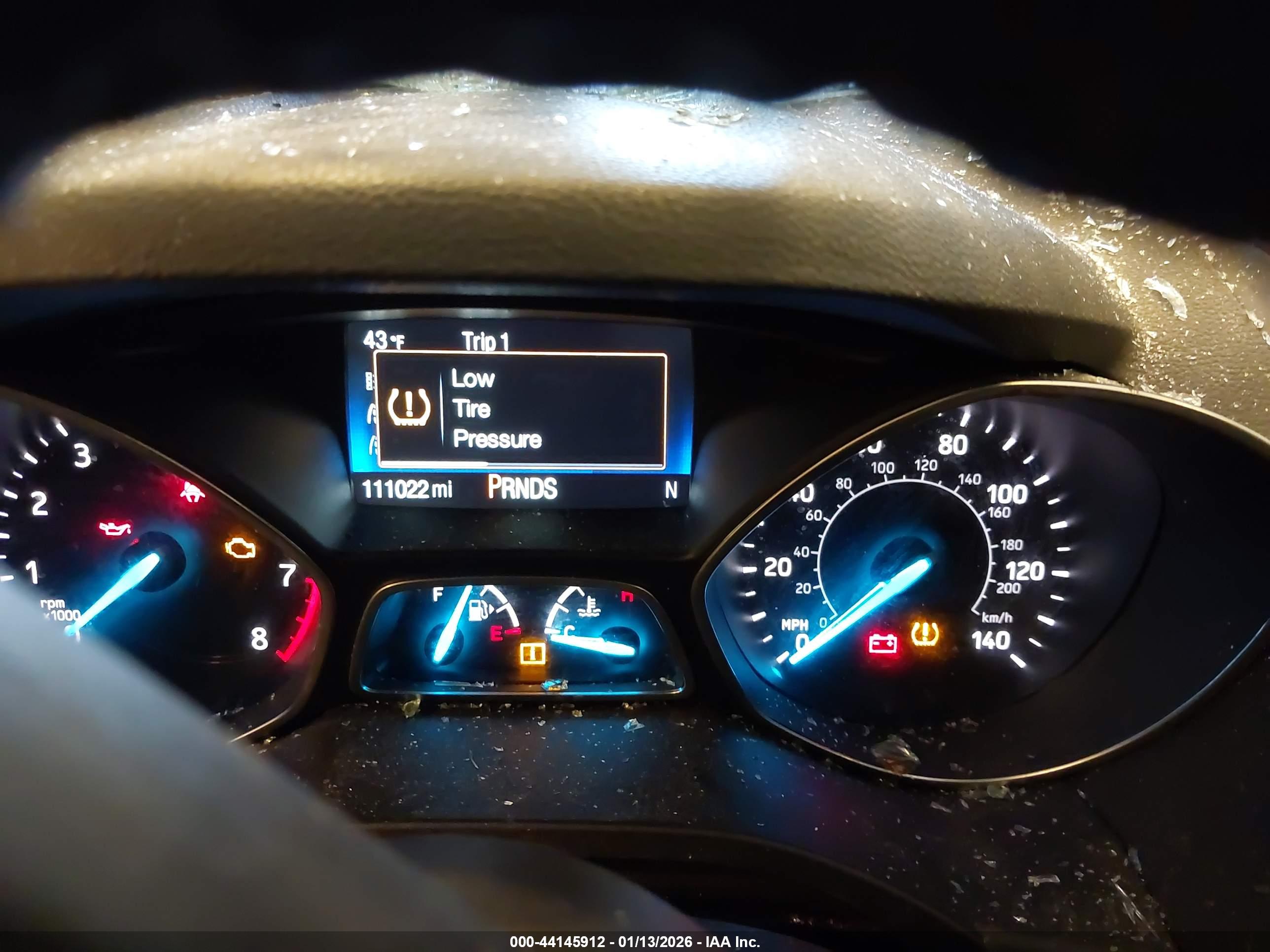 FORD ESCAPE image 7