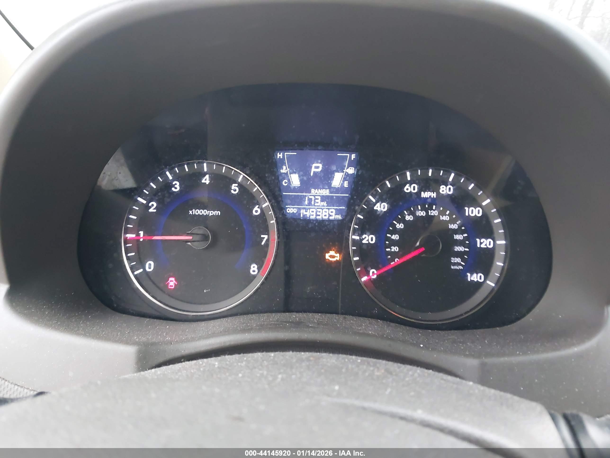 HYUNDAI ACCENT image 7