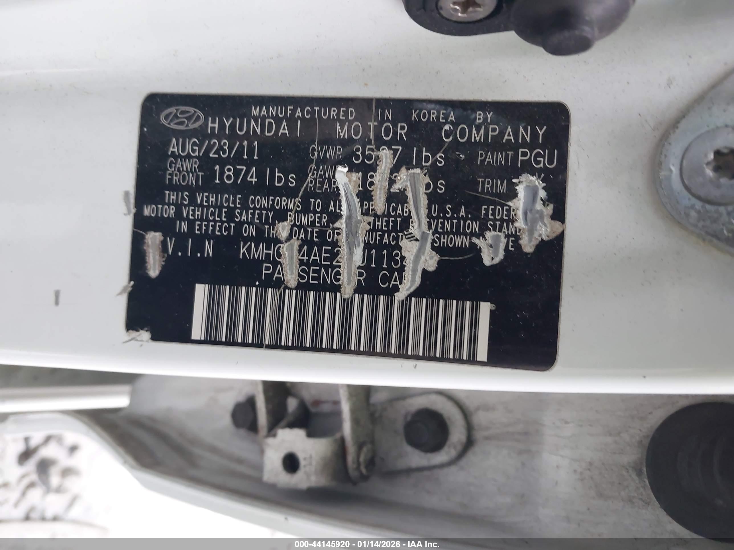 HYUNDAI ACCENT image 9