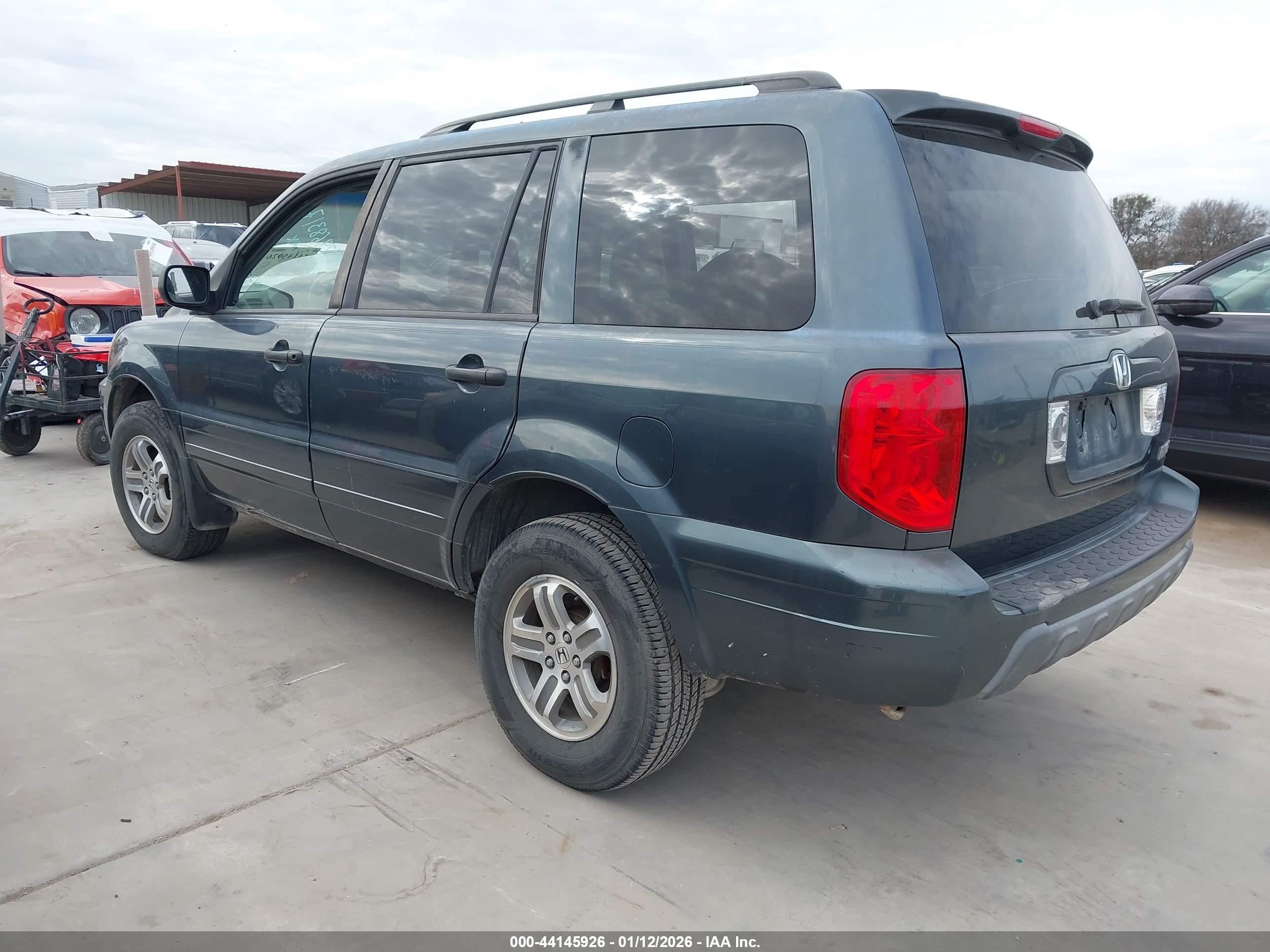 HONDA PILOT image 3