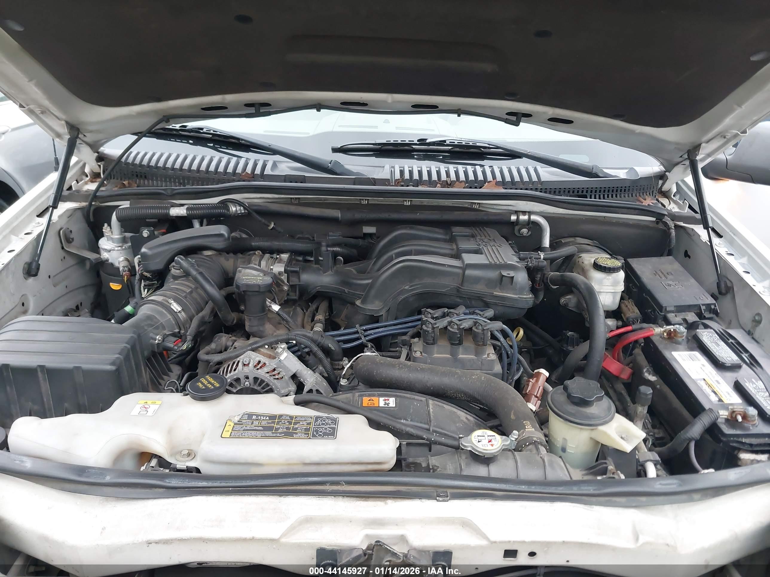 FORD EXPLORER image 10