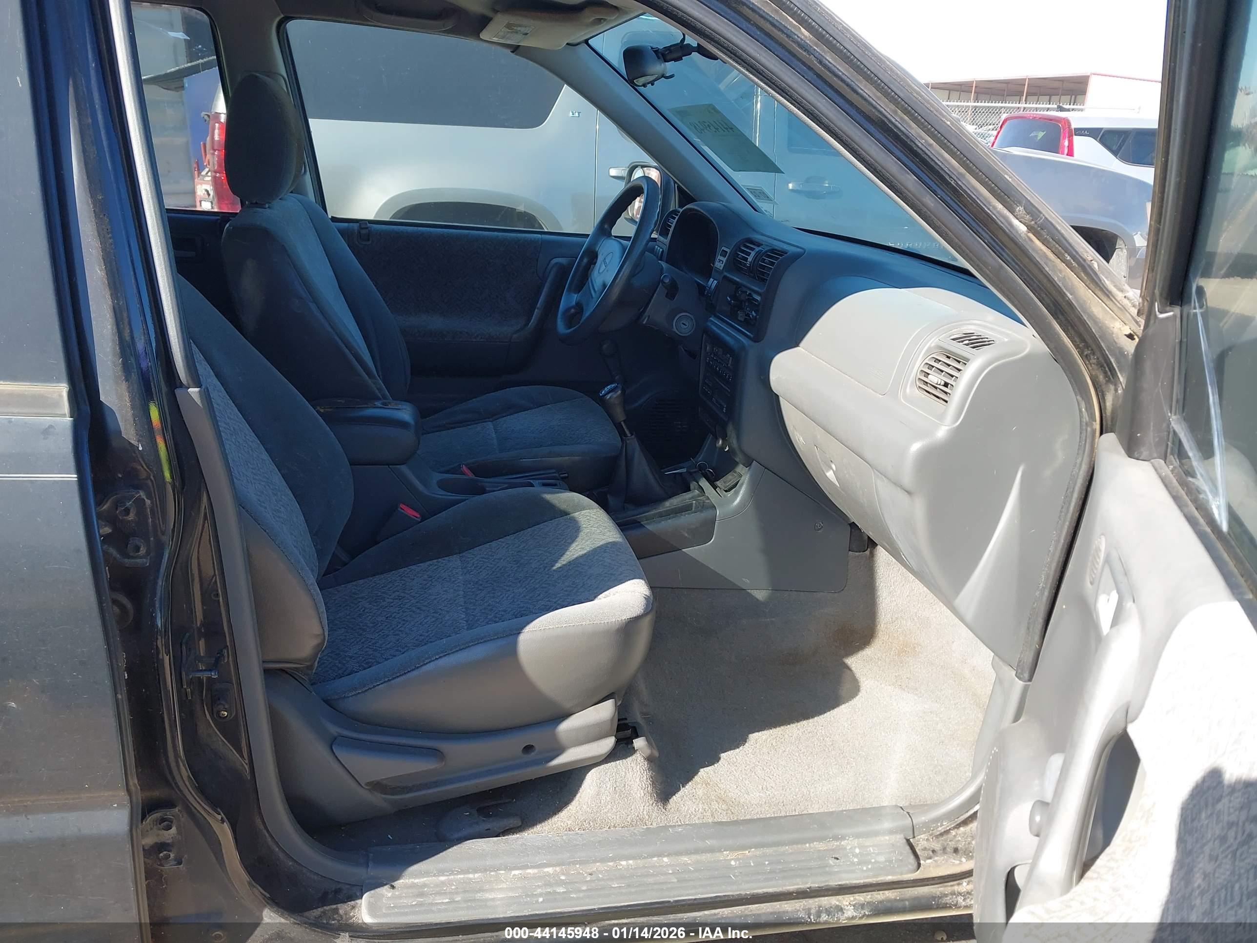 ISUZU RODEO image 5