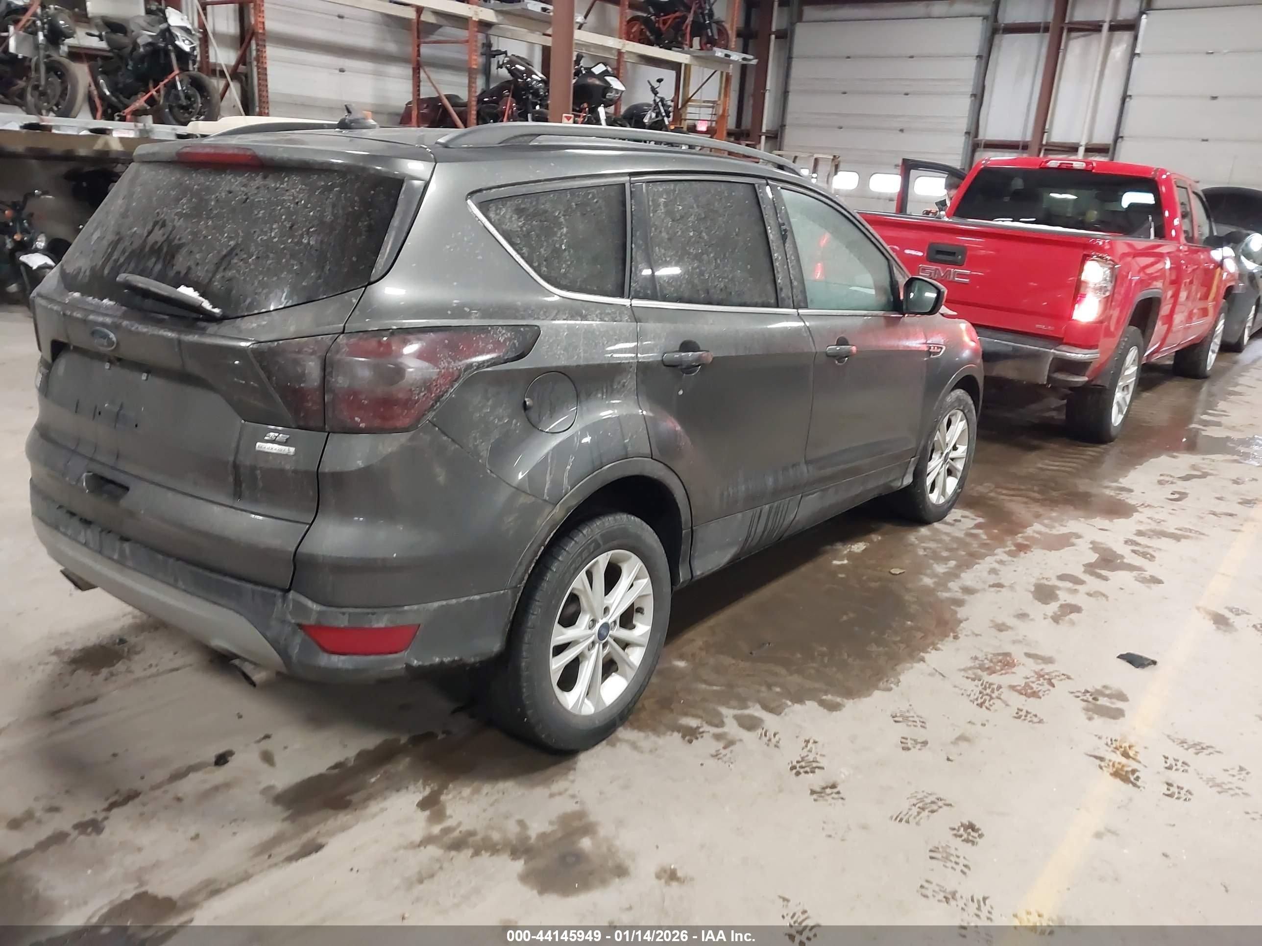 FORD ESCAPE image 4