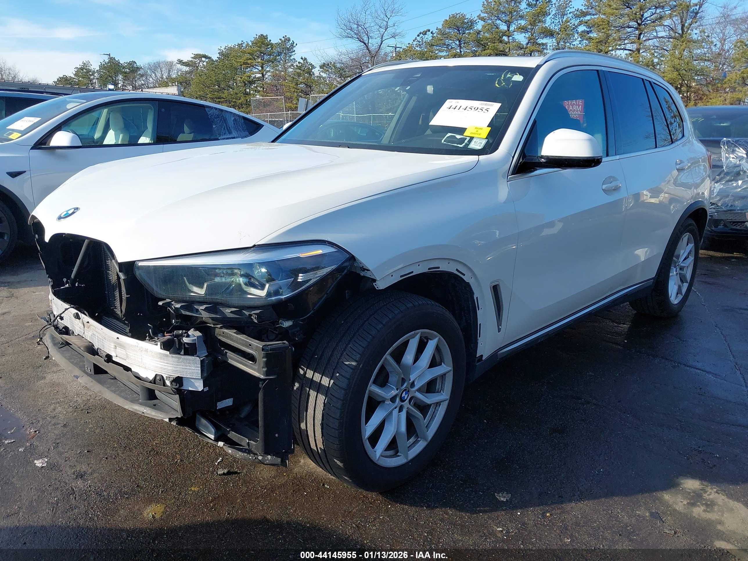 BMW X5 image 2