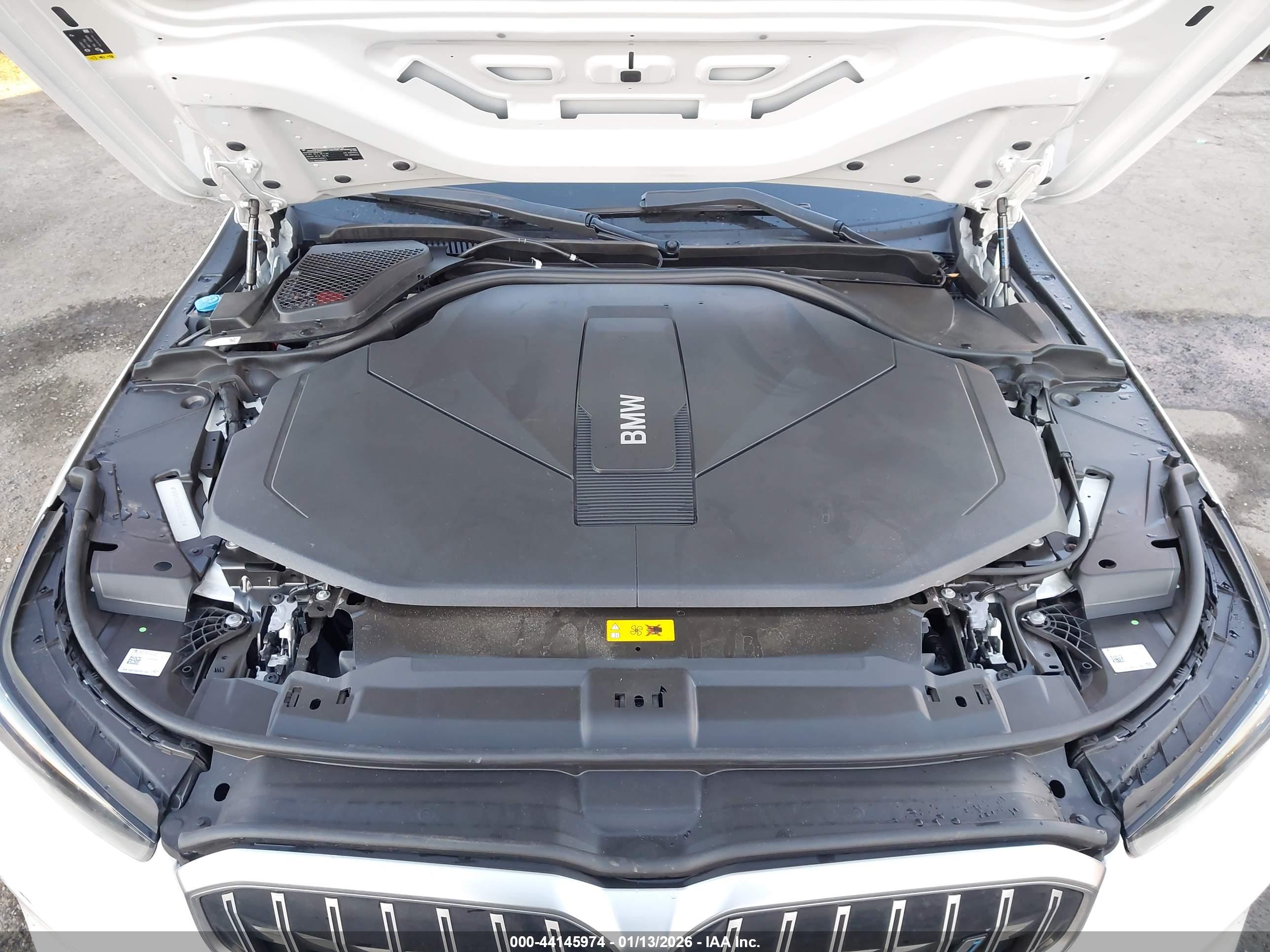 BMW I5 image 10