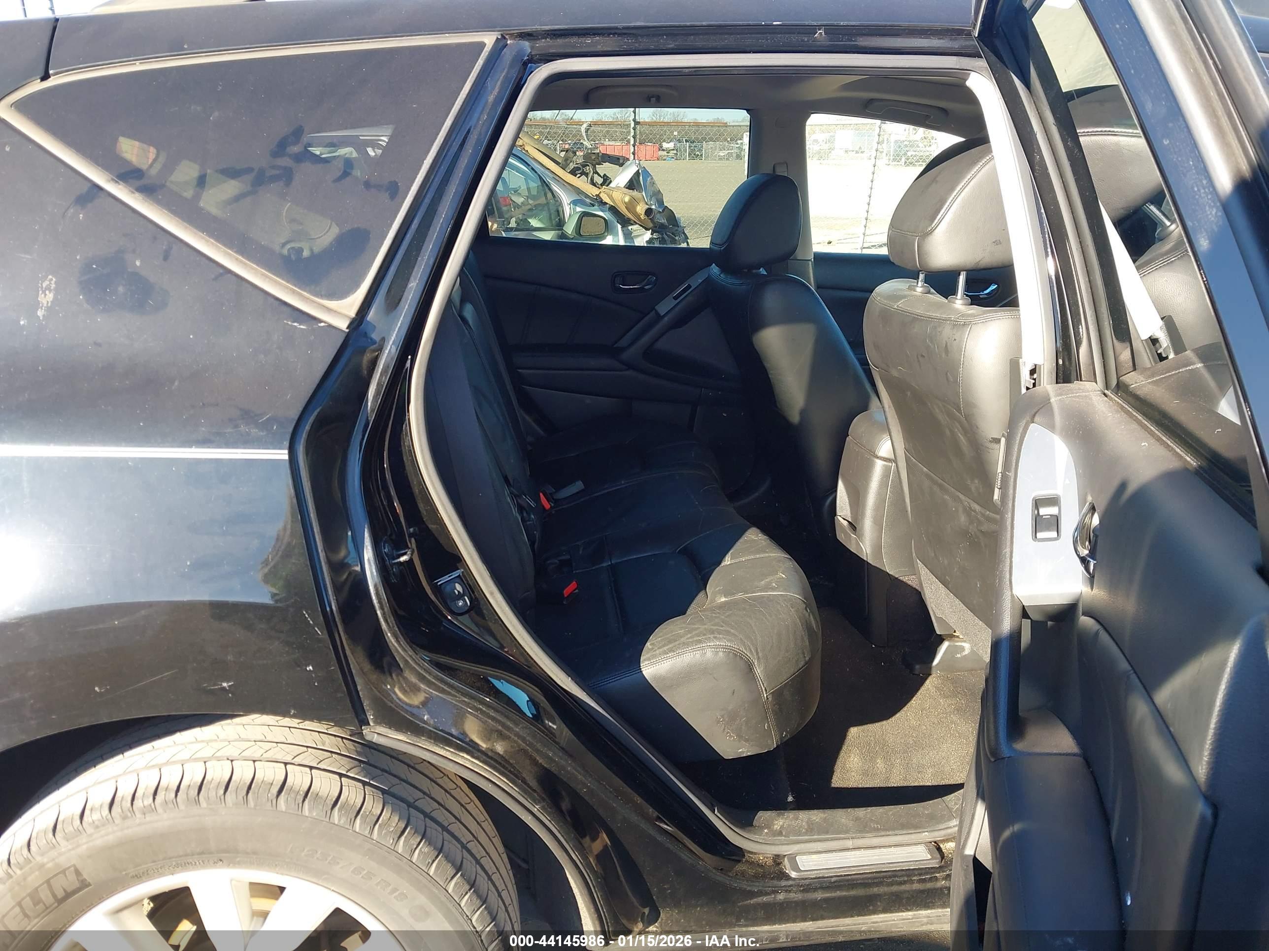 NISSAN MURANO image 8