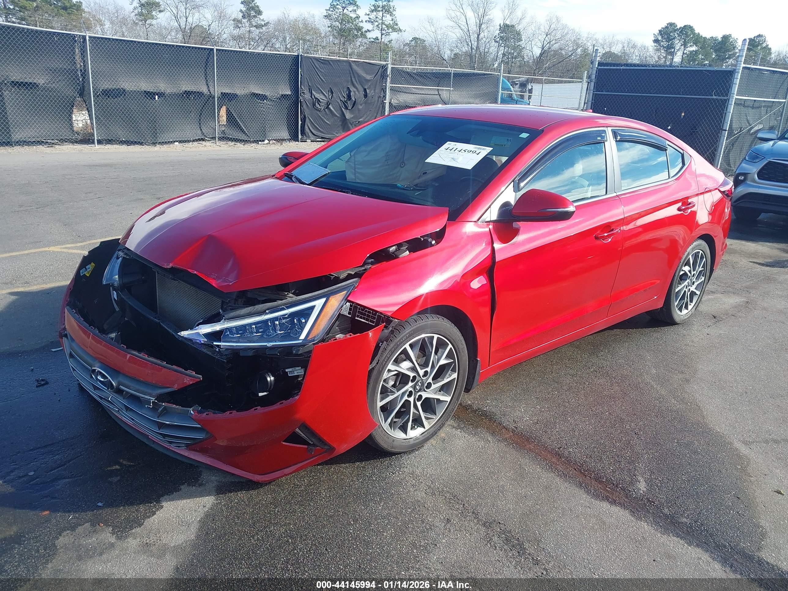 HYUNDAI ELANTRA image 2