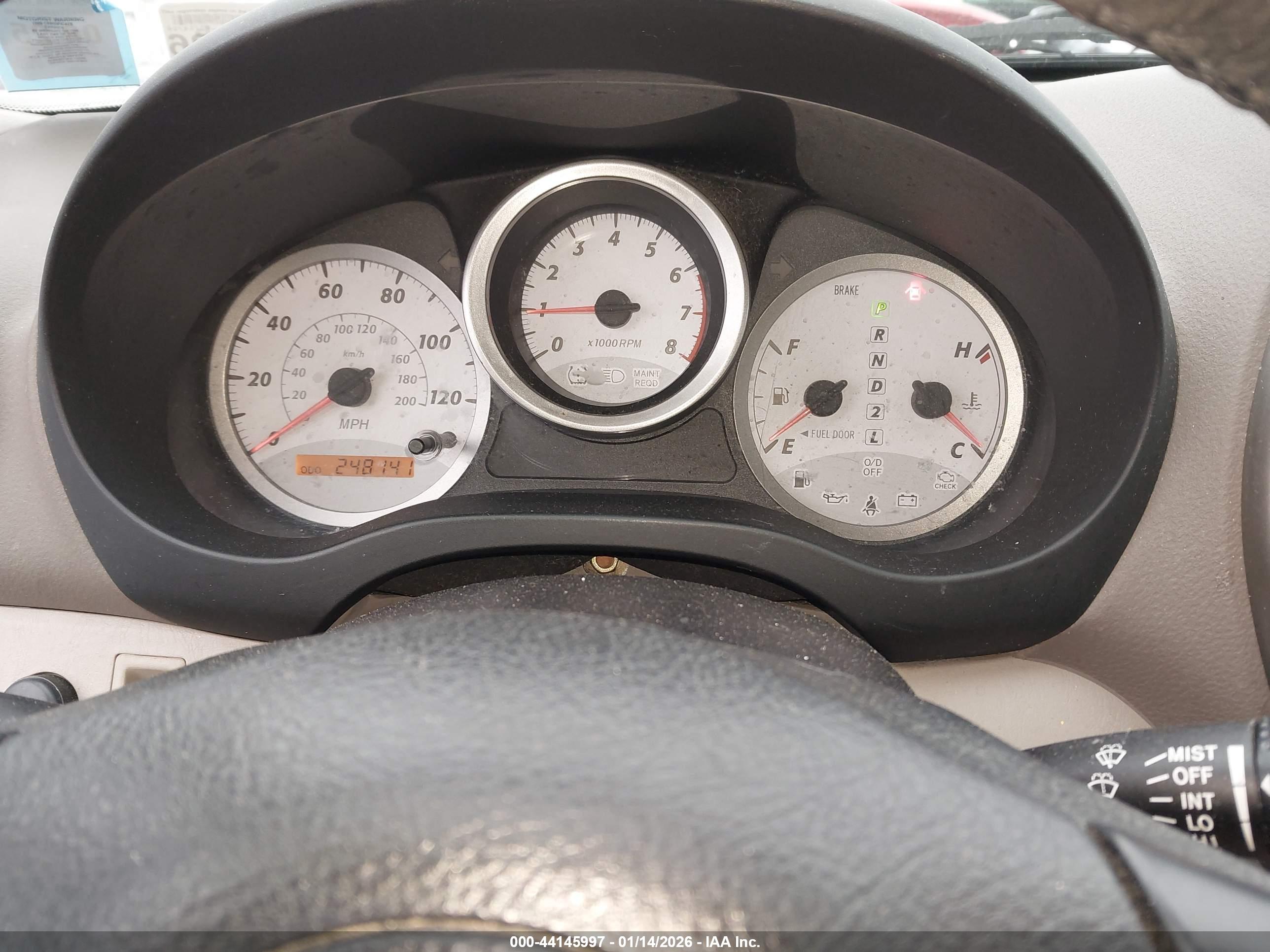 TOYOTA RAV4 image 7