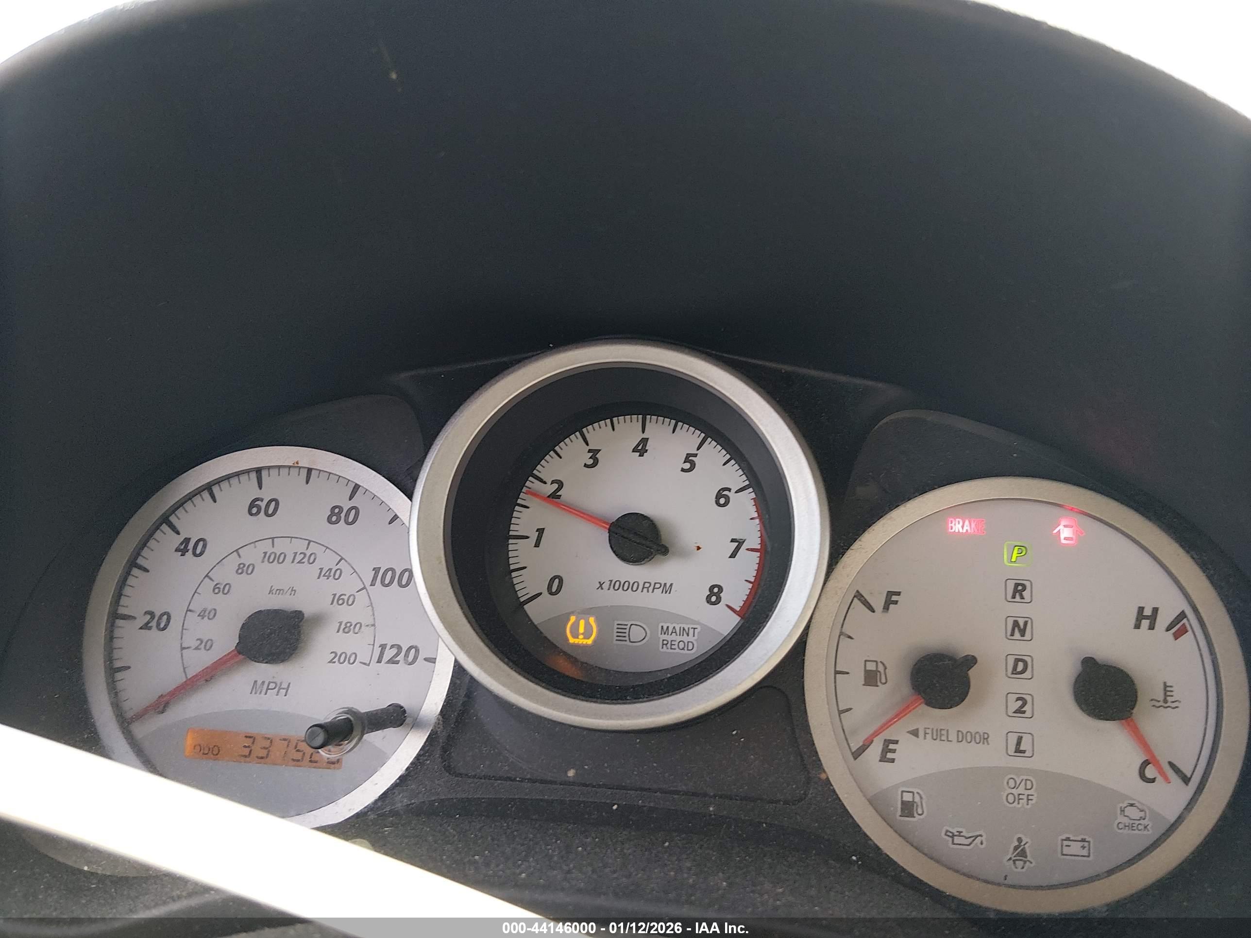 TOYOTA RAV4 image 7
