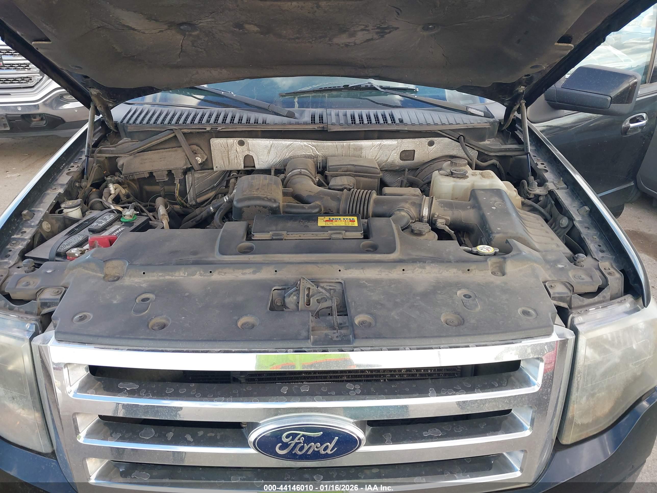 FORD EXPEDITION image 10