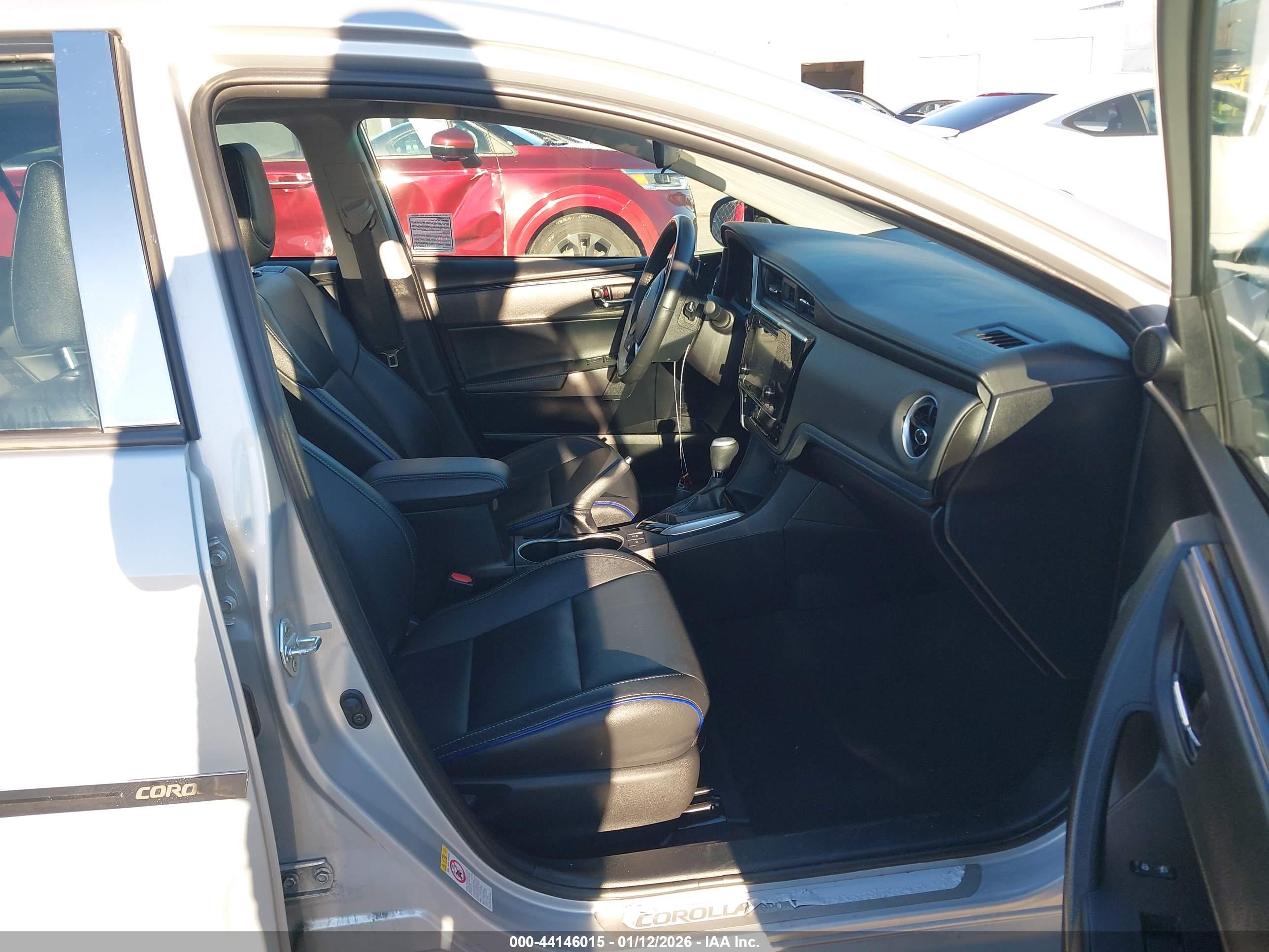 TOYOTA COROLLA image 5