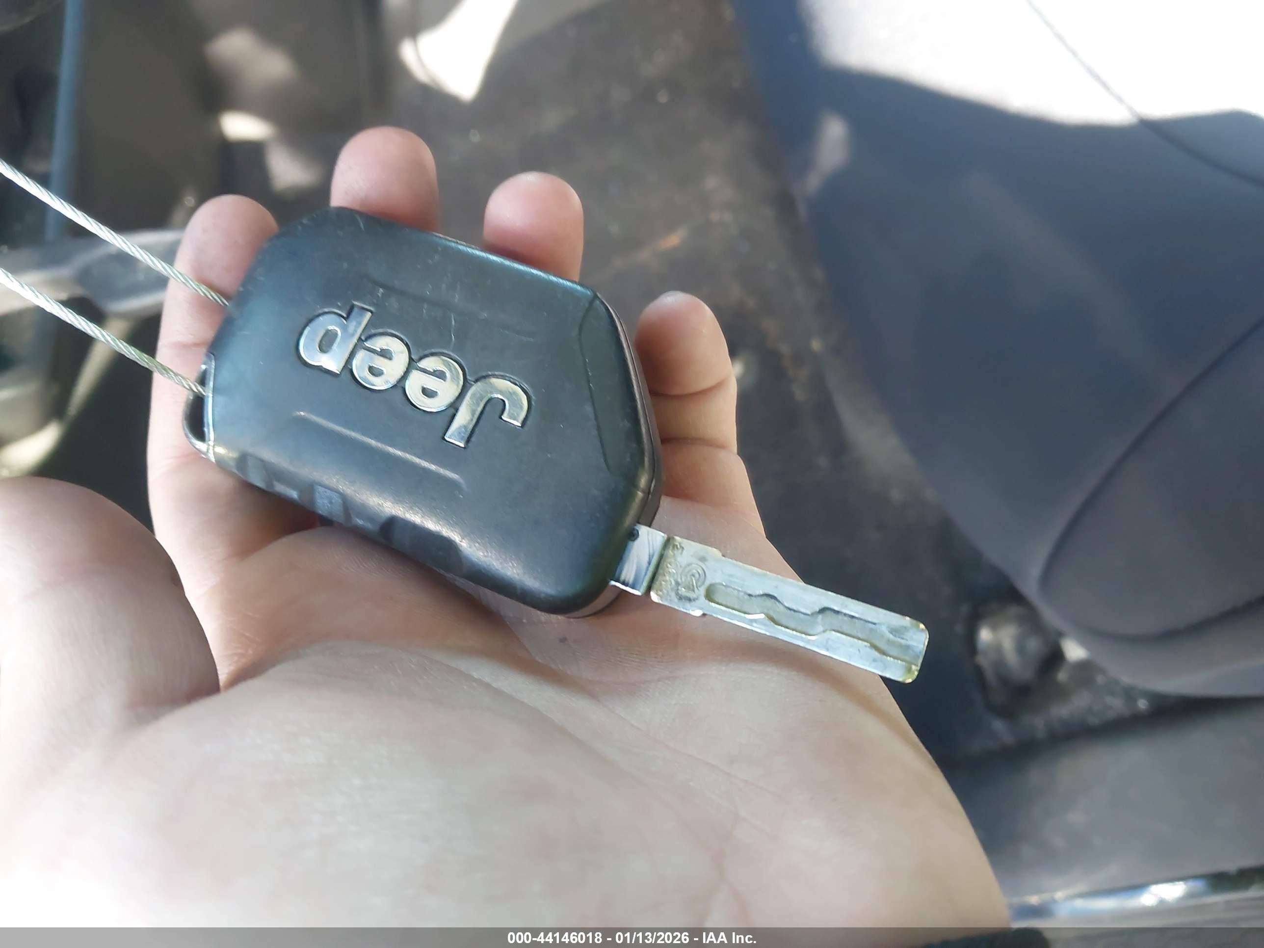 JEEP WRANGLER image 11