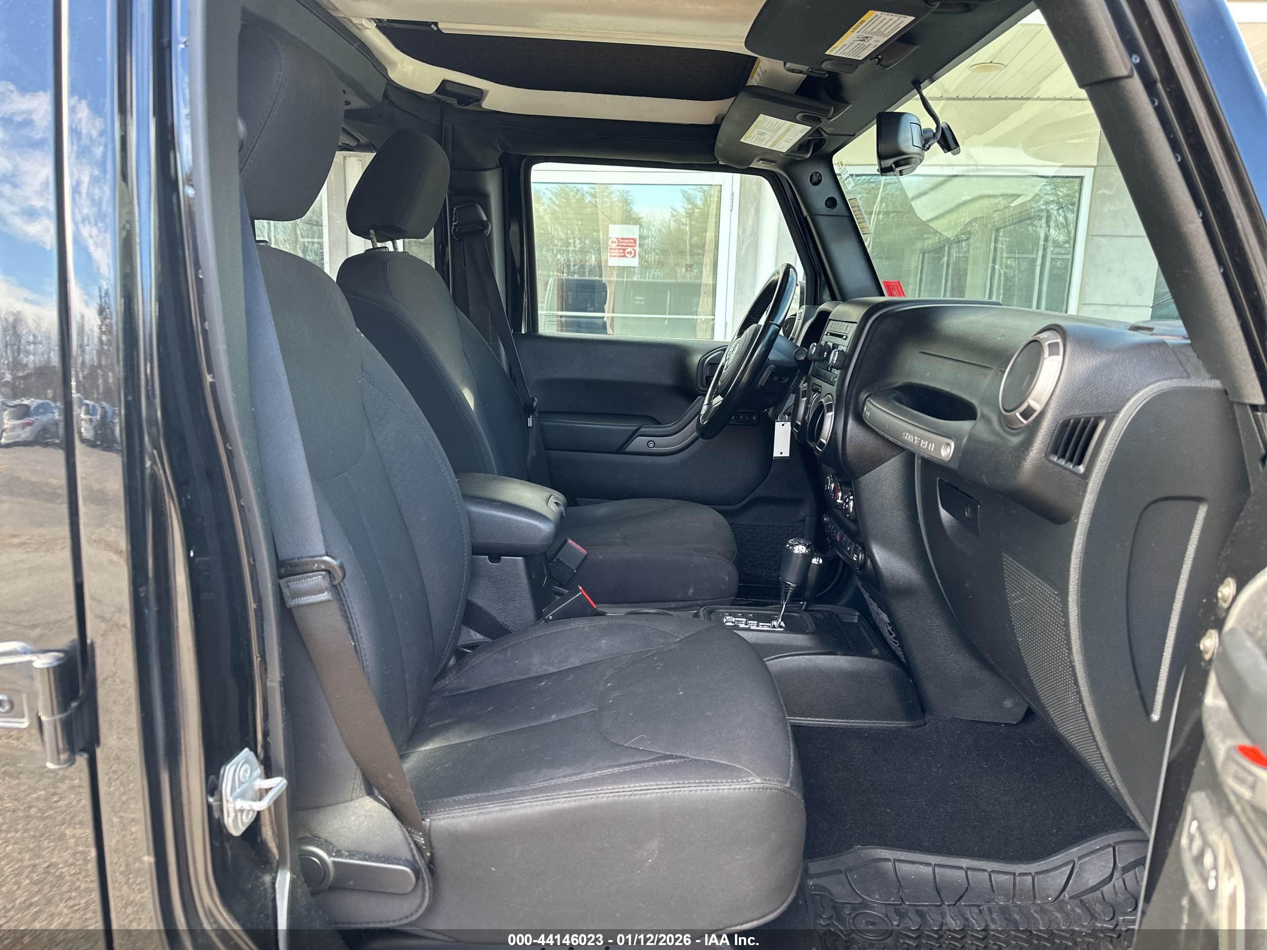 JEEP WRANGLER image 5