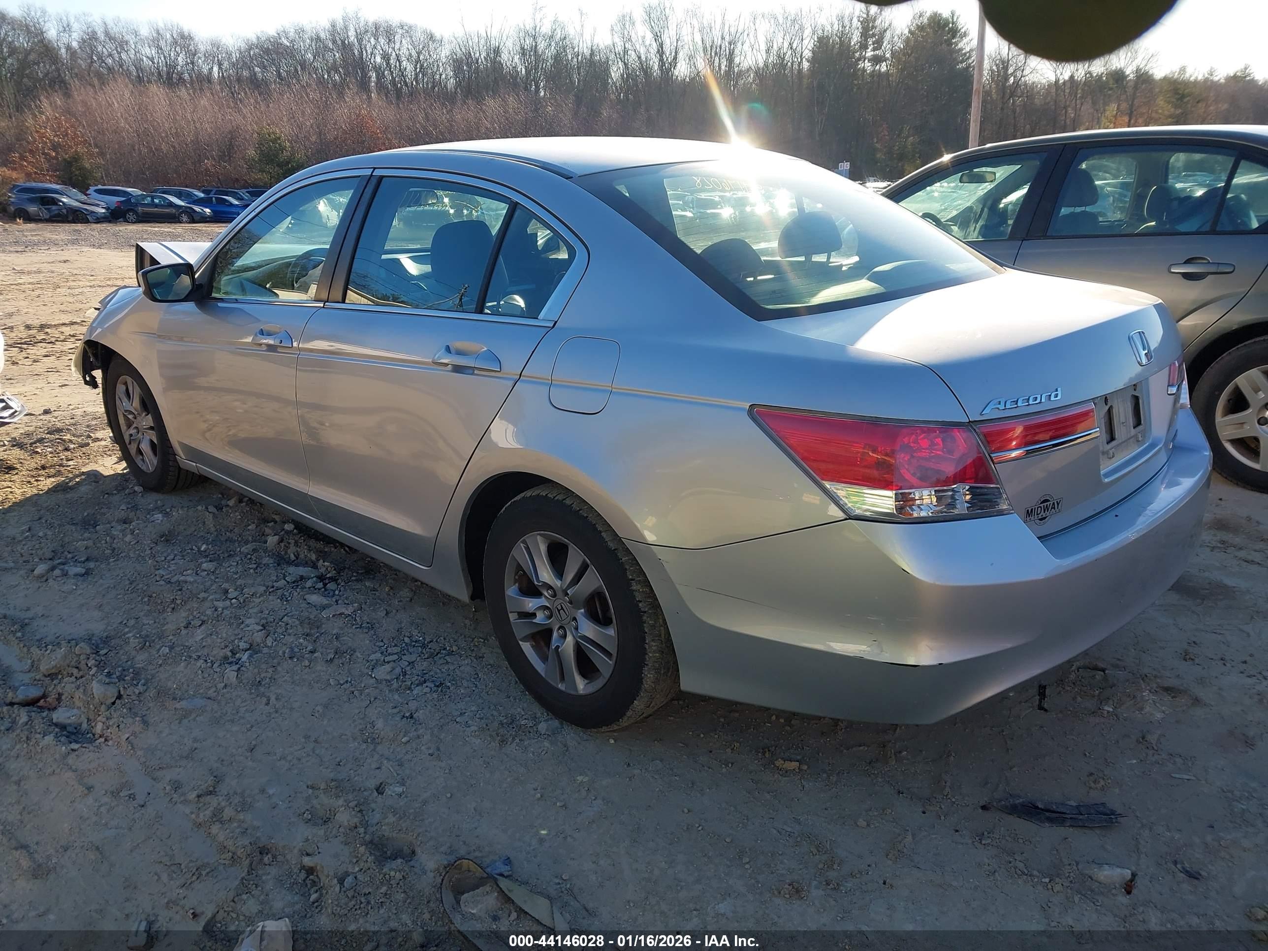 HONDA ACCORD image 3