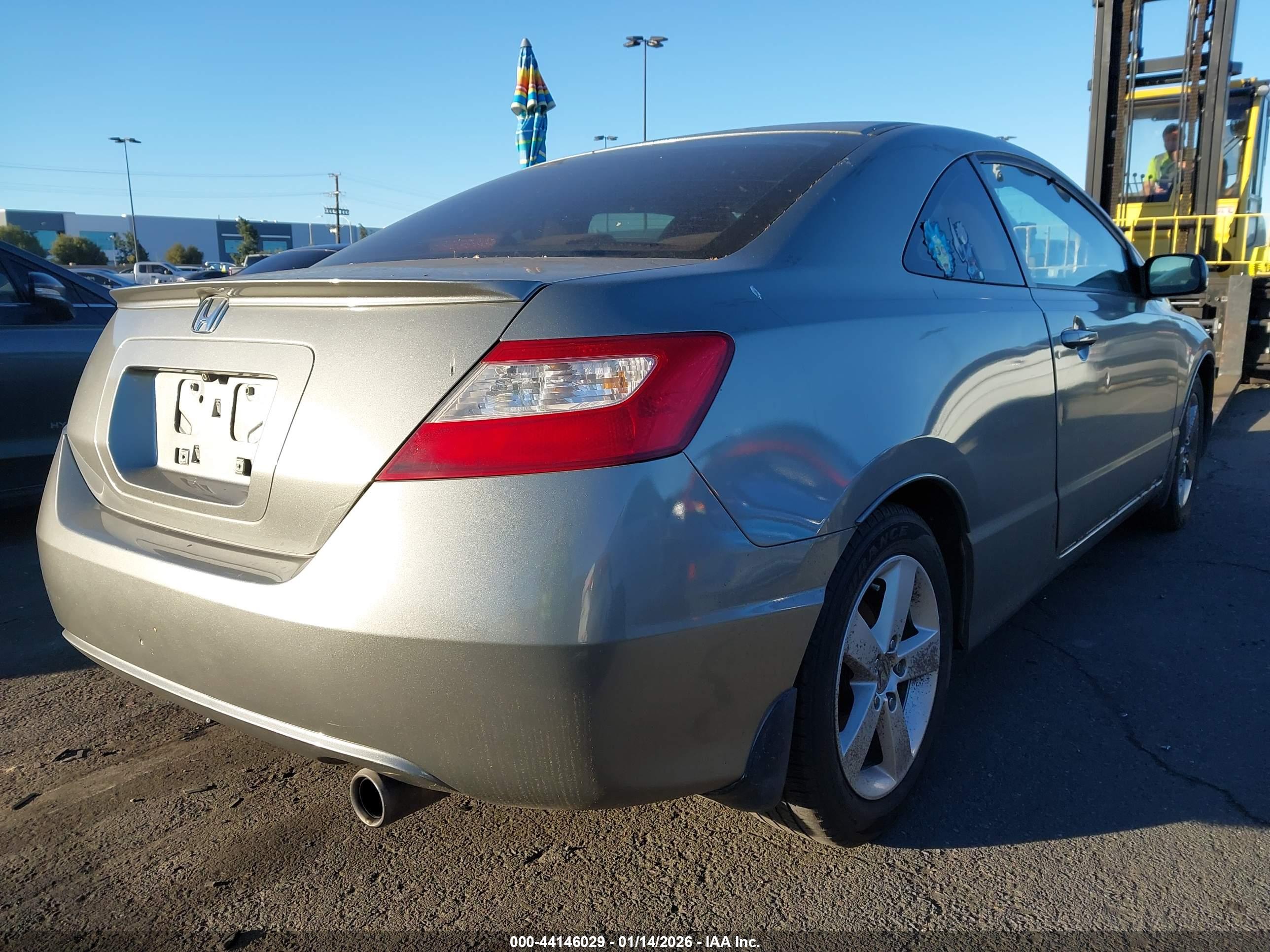 HONDA CIVIC image 4
