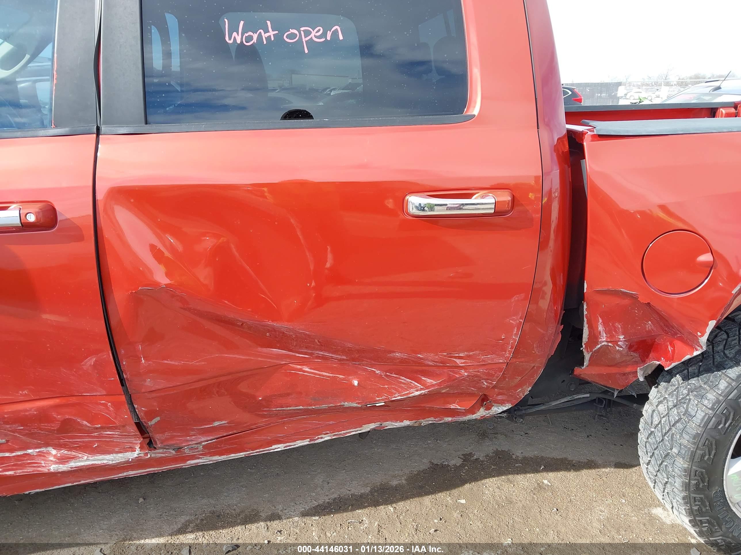DODGE RAM image 6