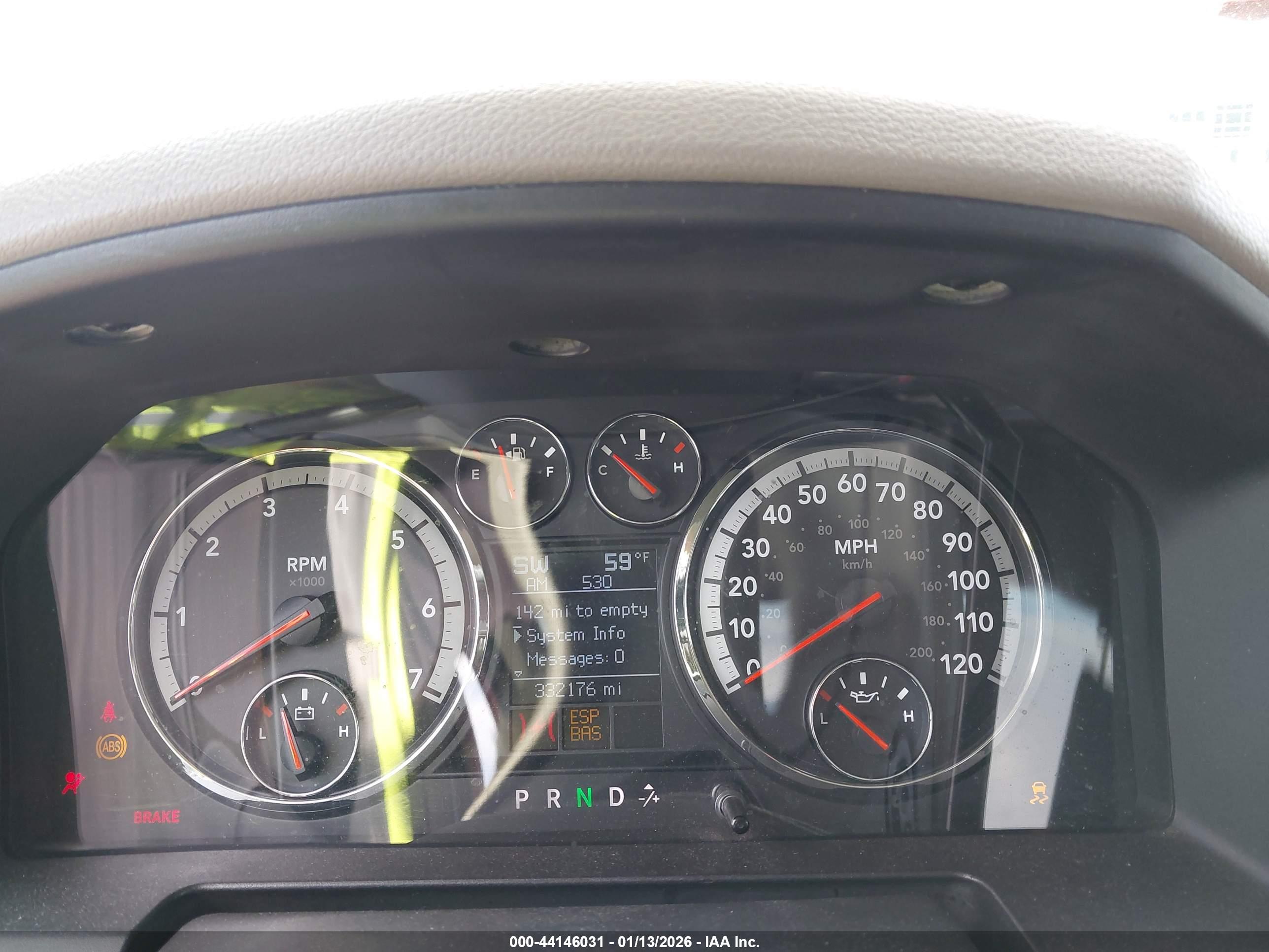 DODGE RAM image 7