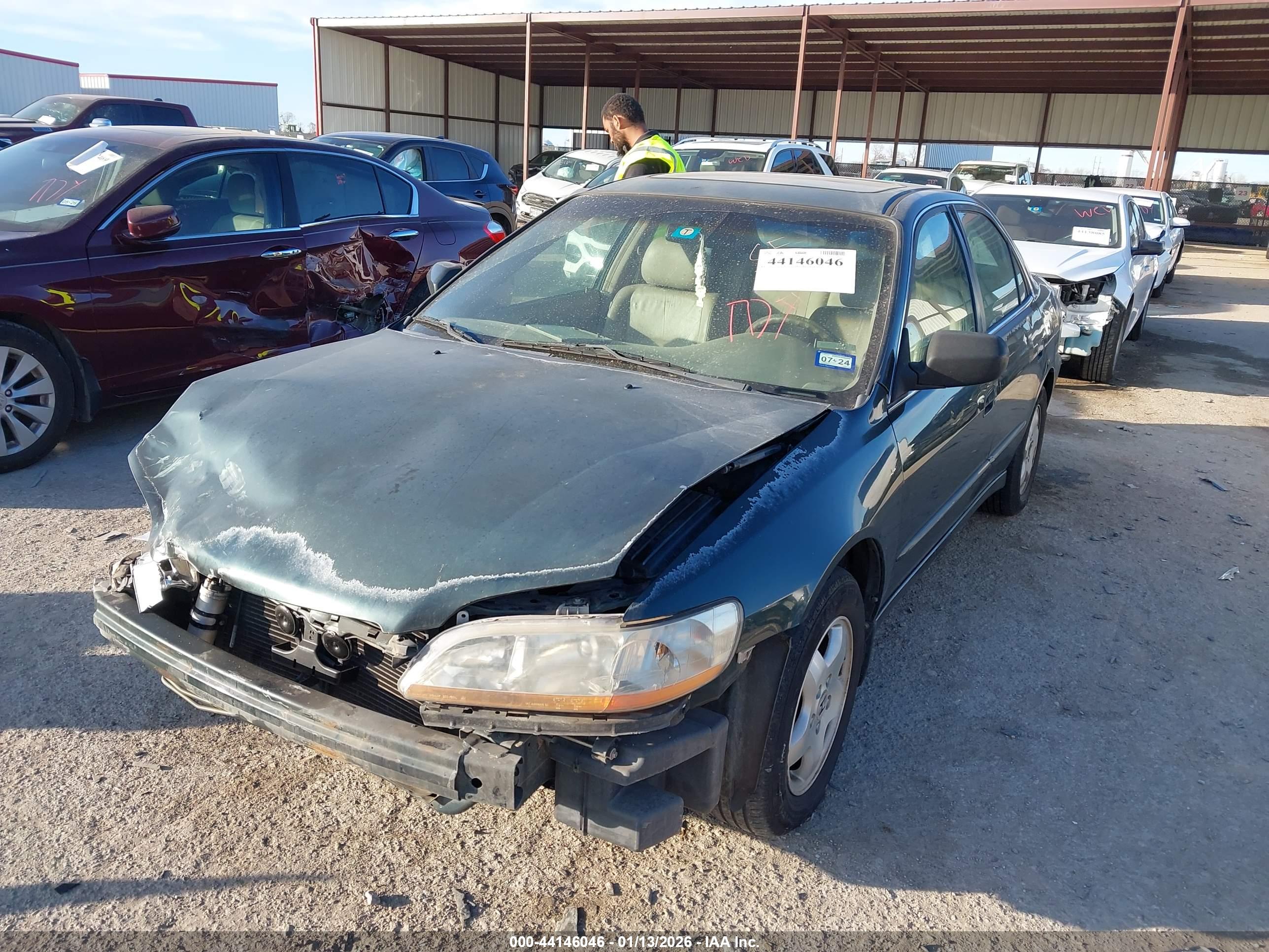HONDA ACCORD image 2