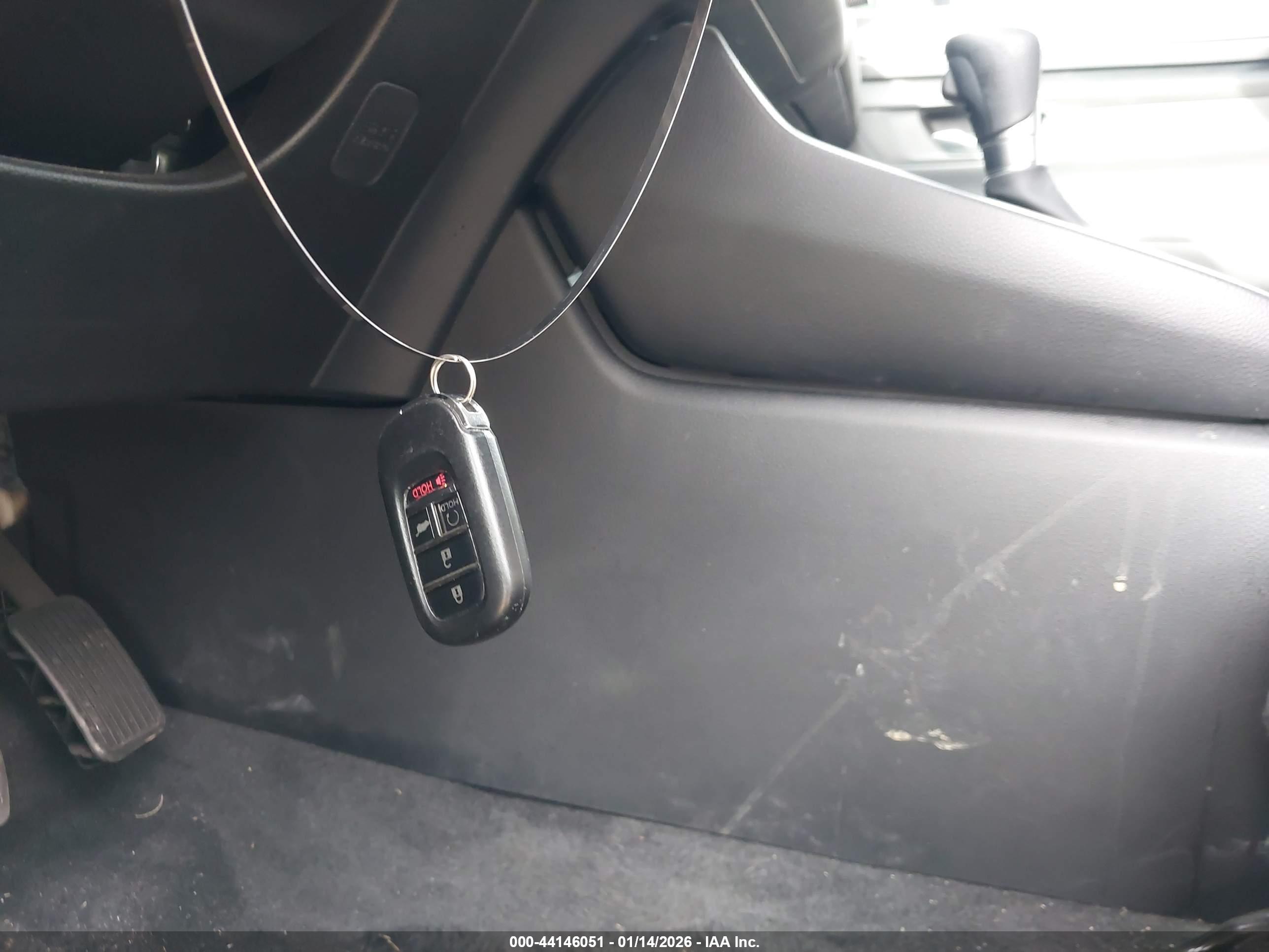 HONDA CR-V image 11