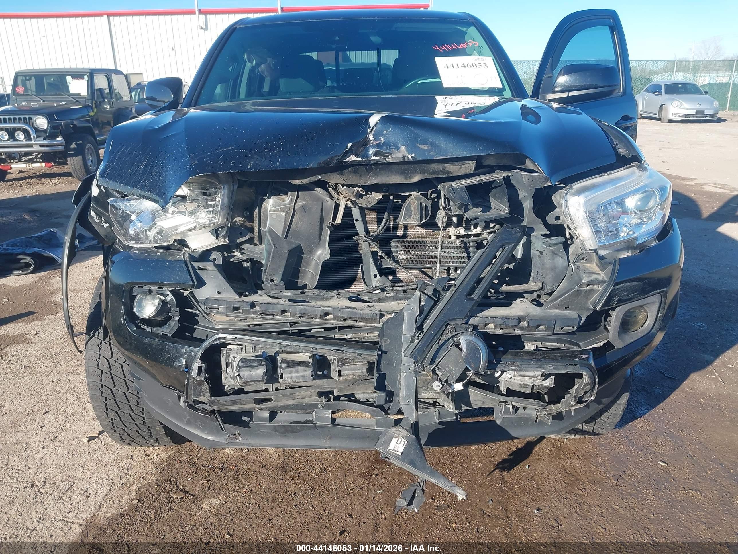 TOYOTA TACOMA image 6