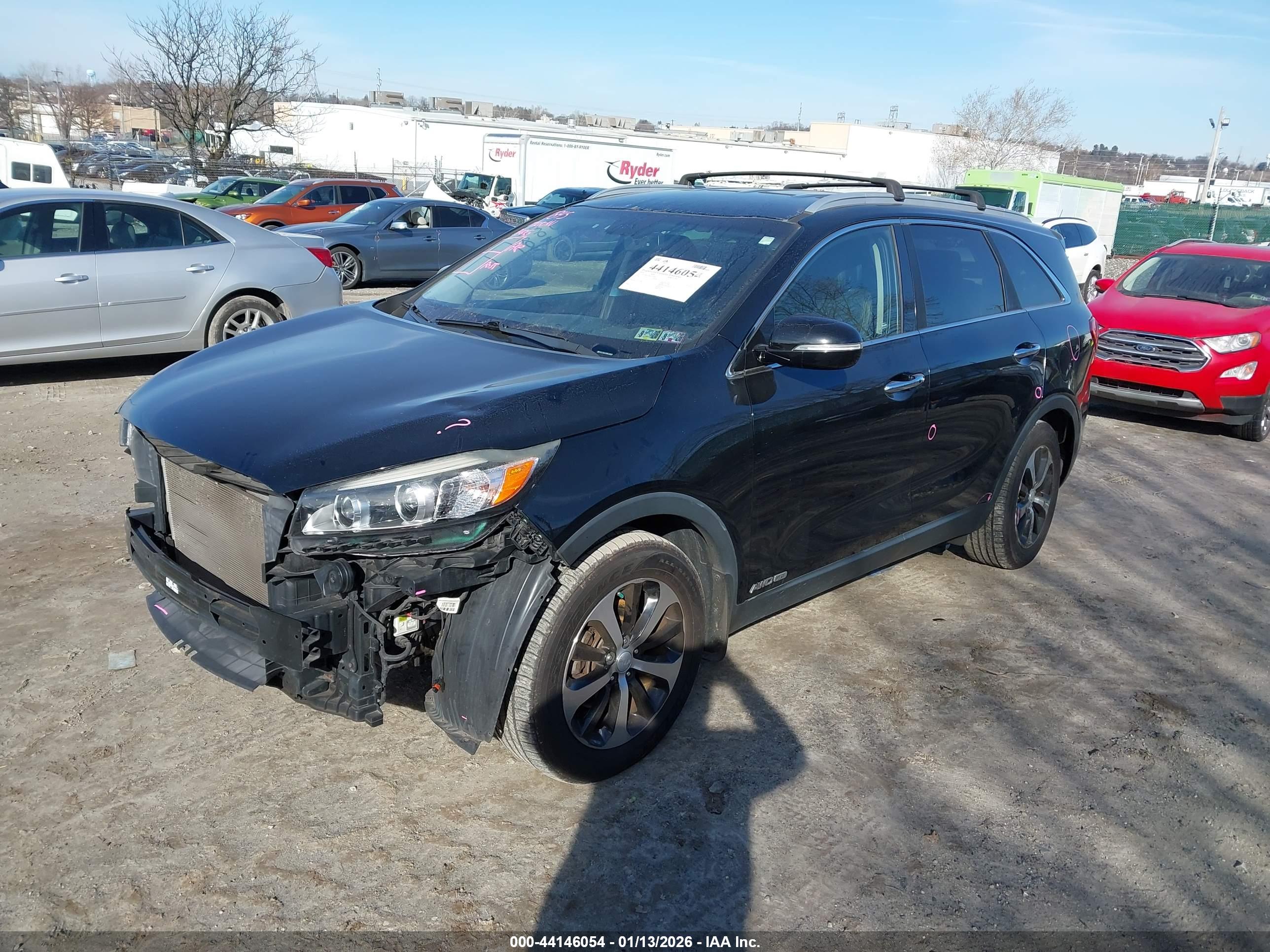 KIA SORENTO image 2