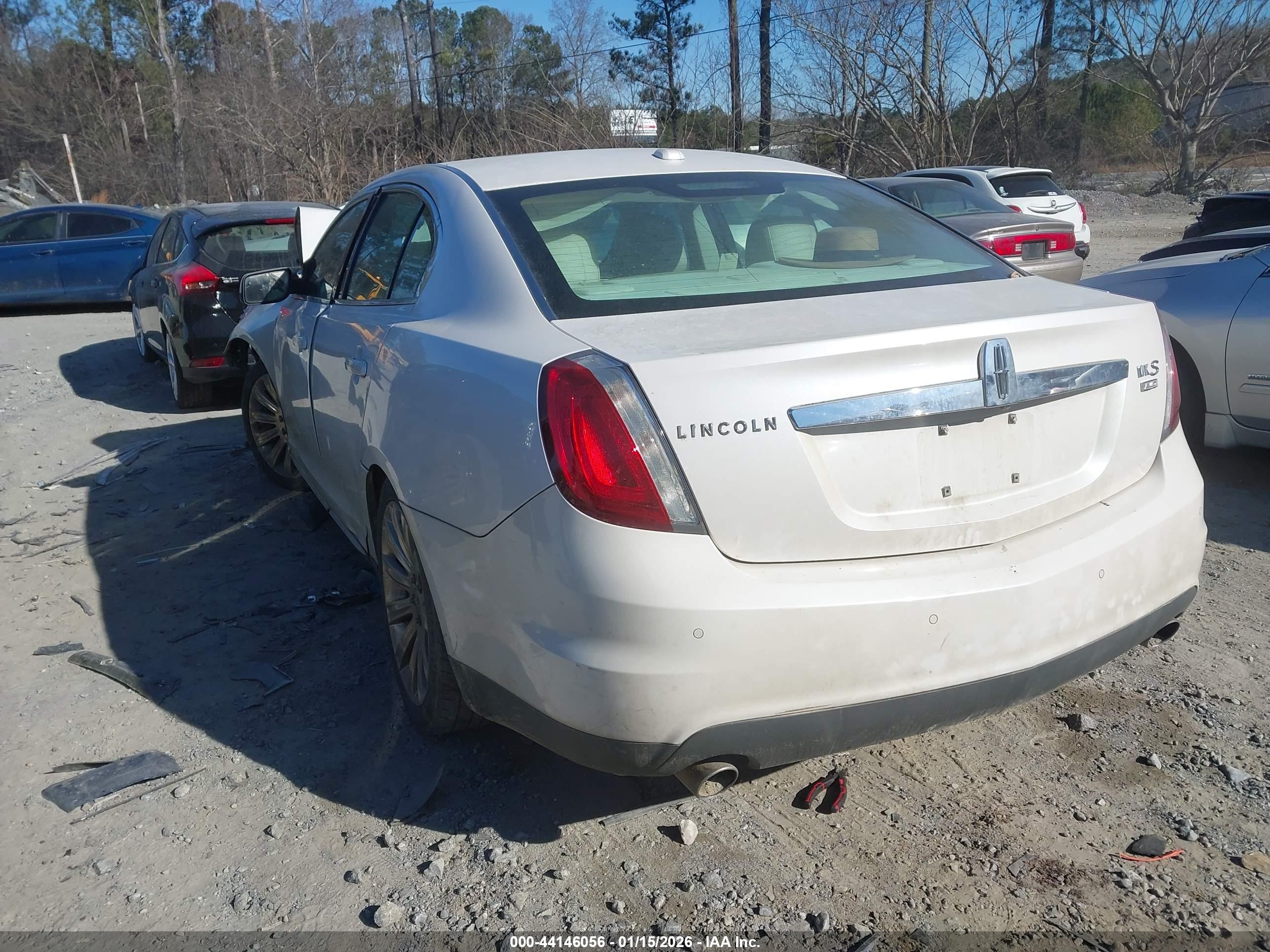 LINCOLN MKS image 3