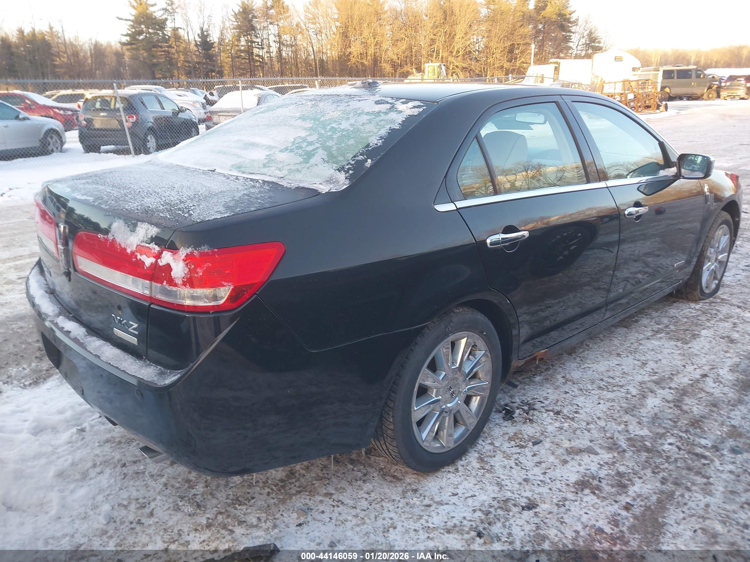 LINCOLN MKZ image 4