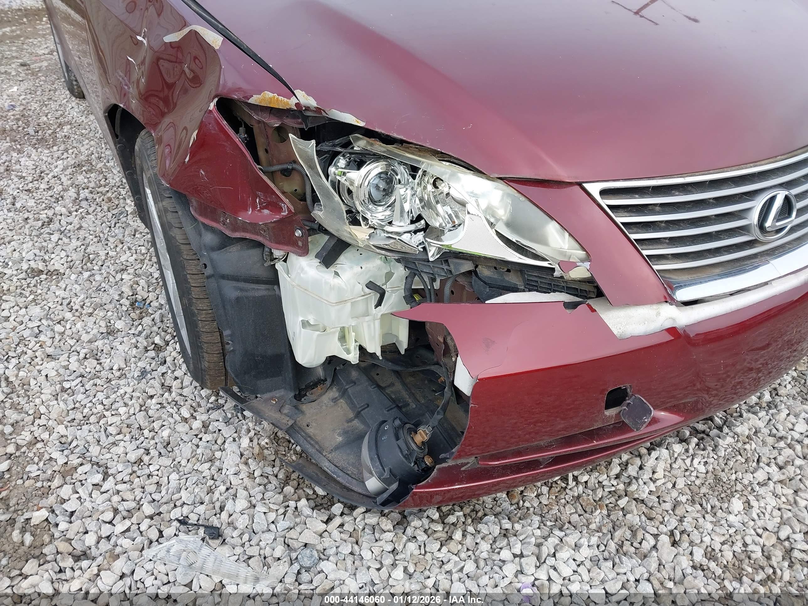 LEXUS ES image 6