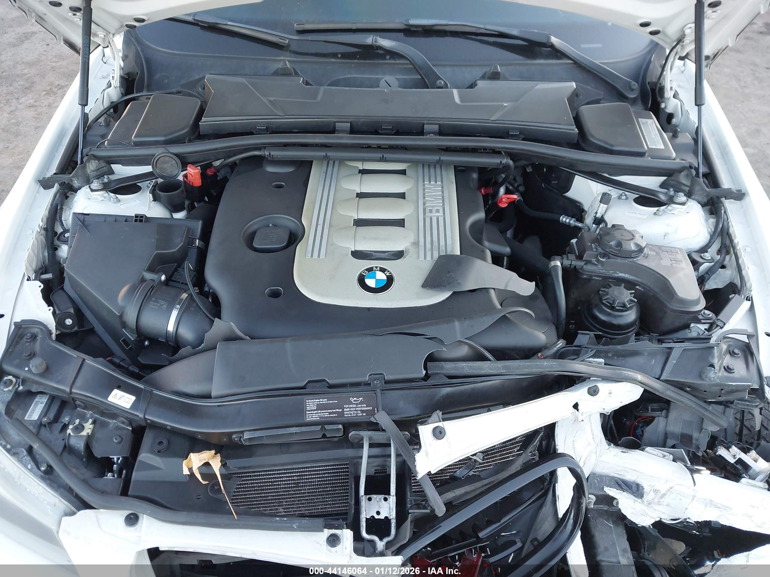 BMW 335D image 10