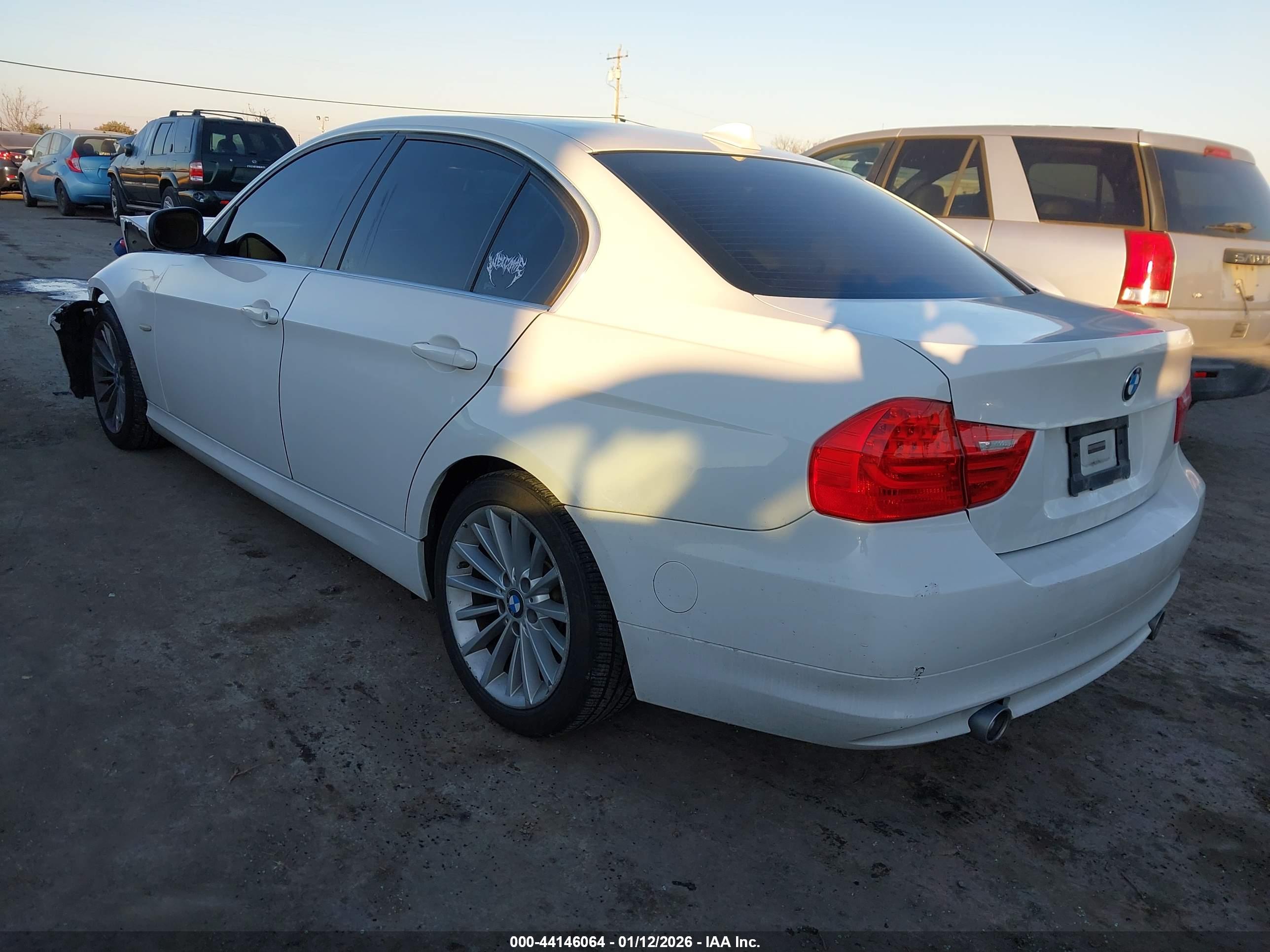 BMW 335D image 3