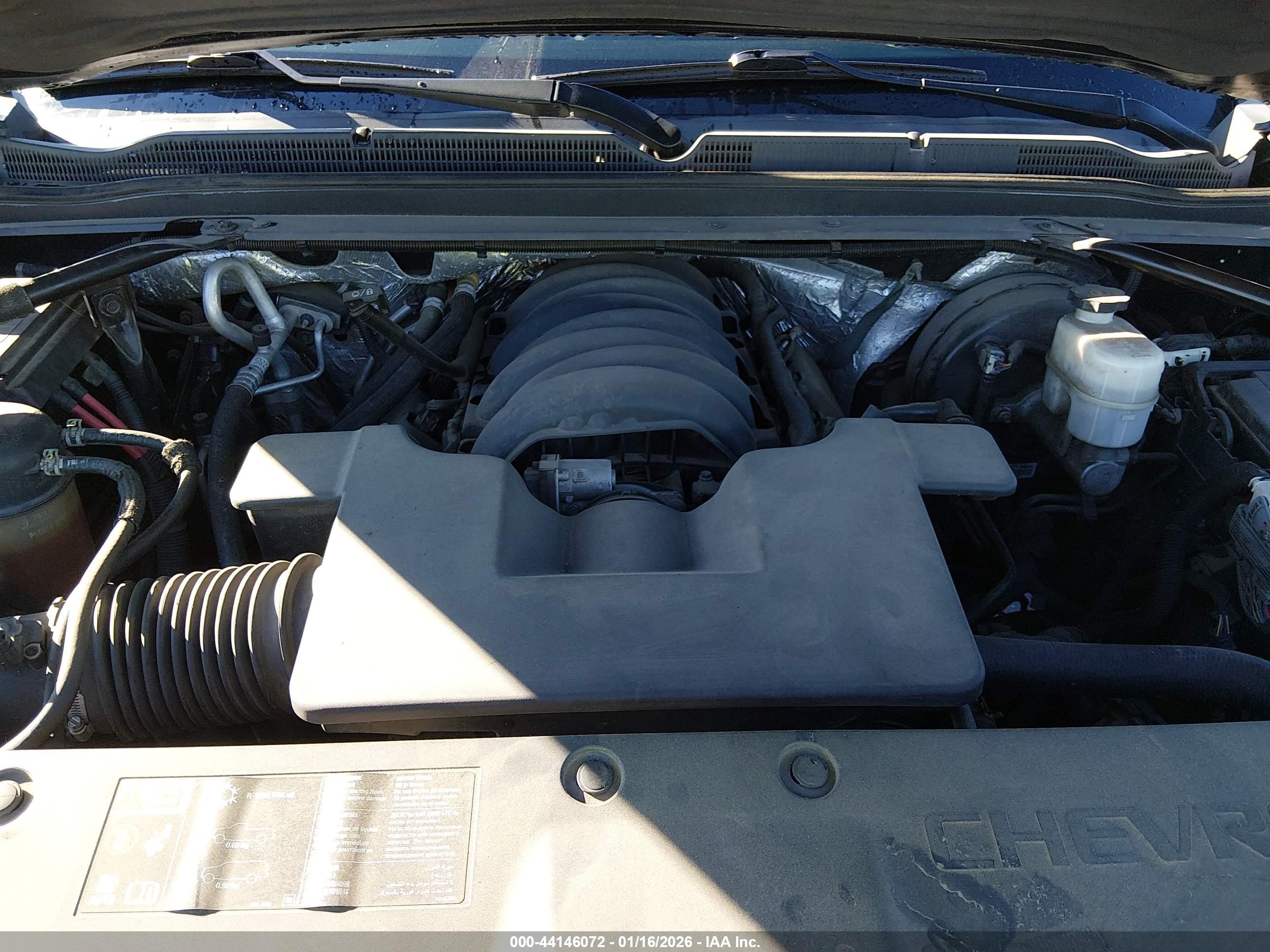 CHEVROLET TAHOE image 10