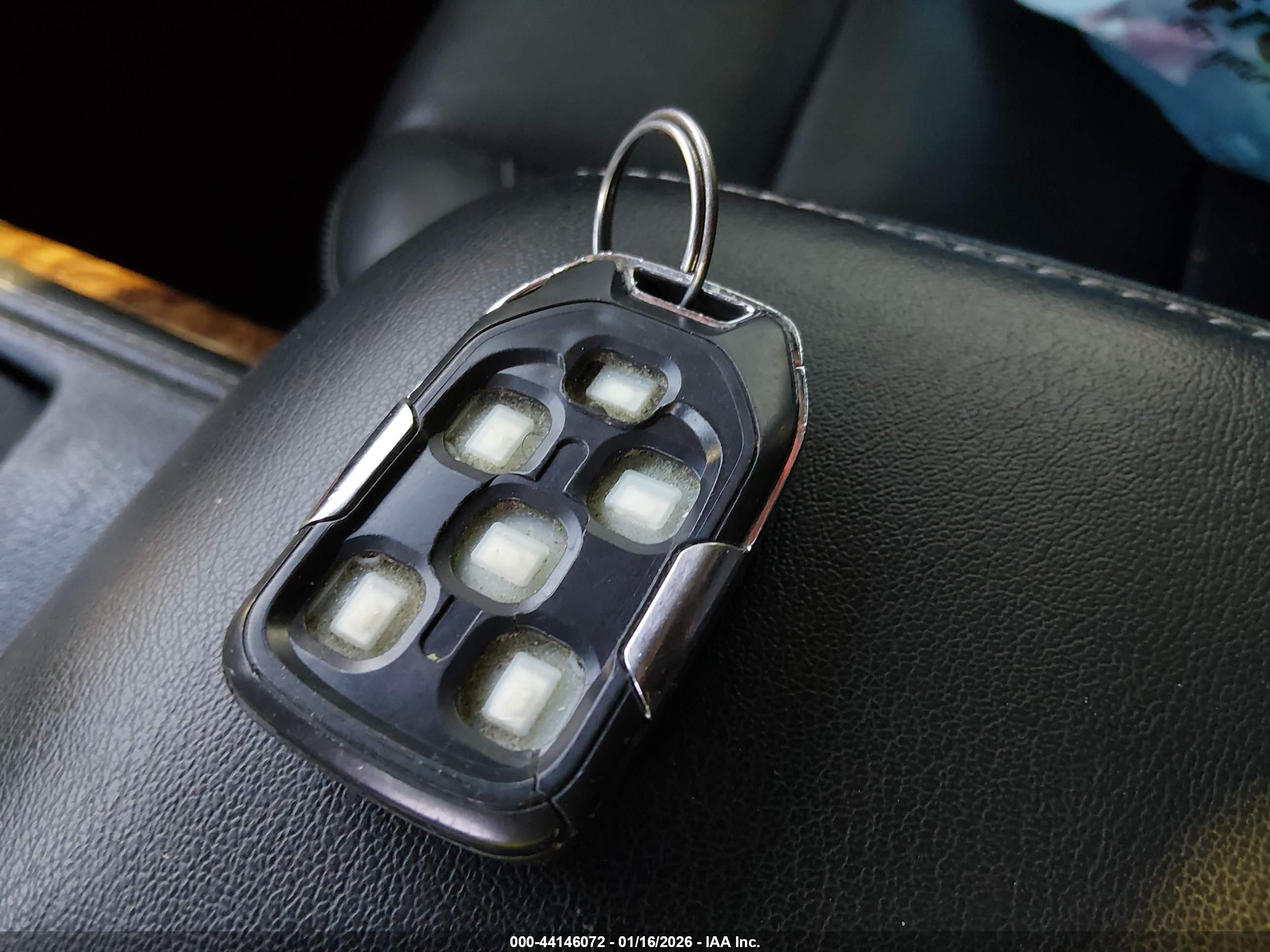 CHEVROLET TAHOE image 11