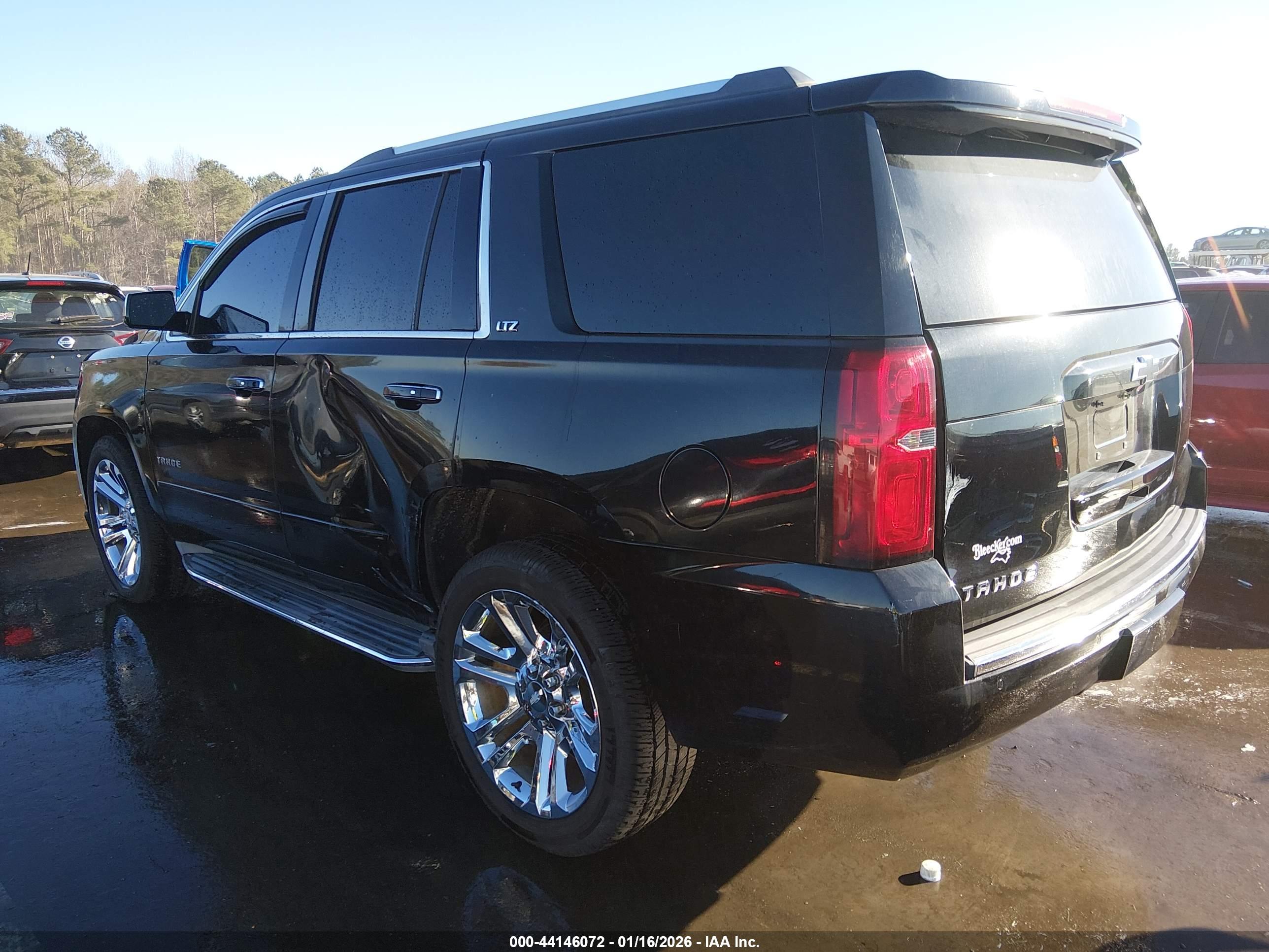 CHEVROLET TAHOE image 3