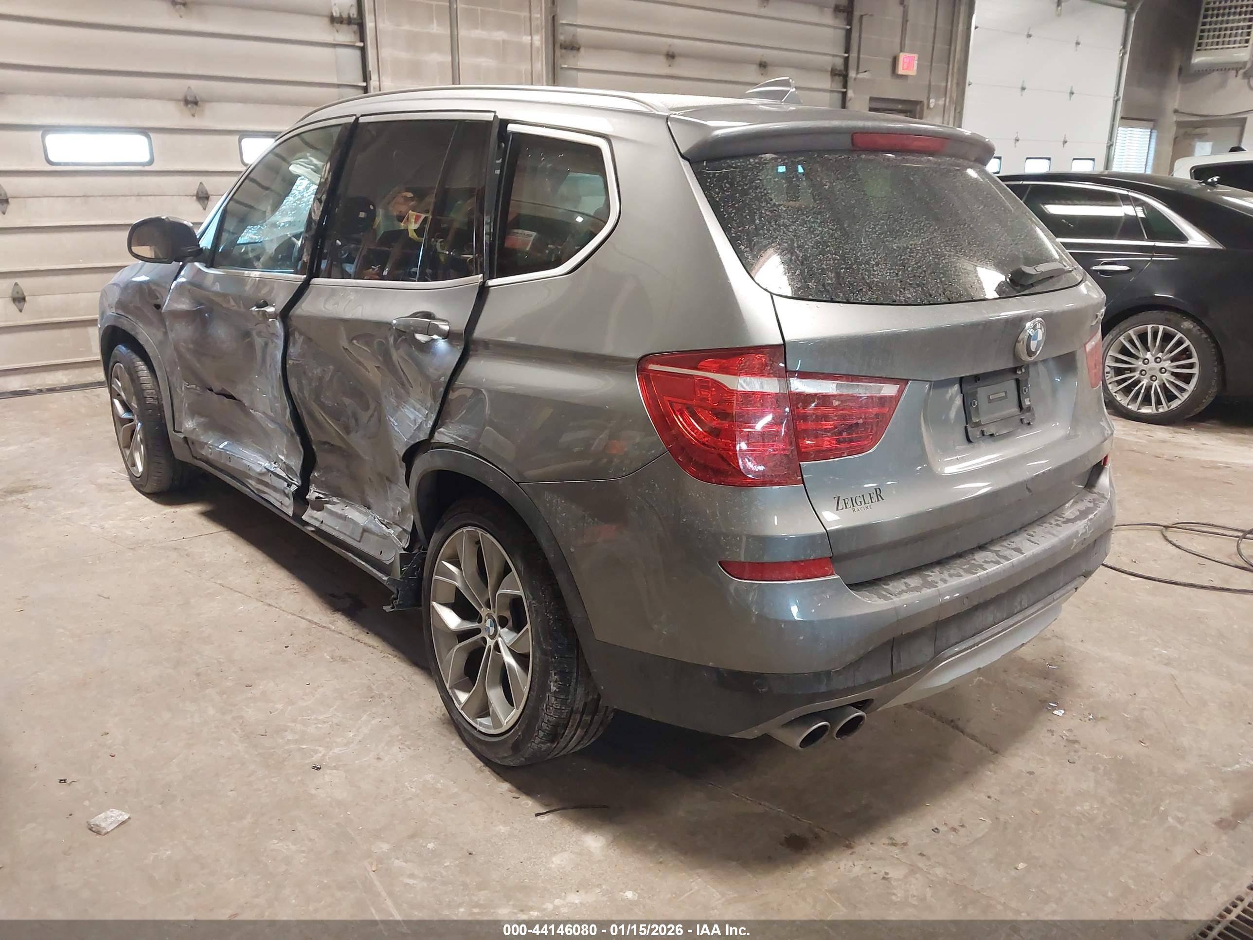 BMW X3 image 3