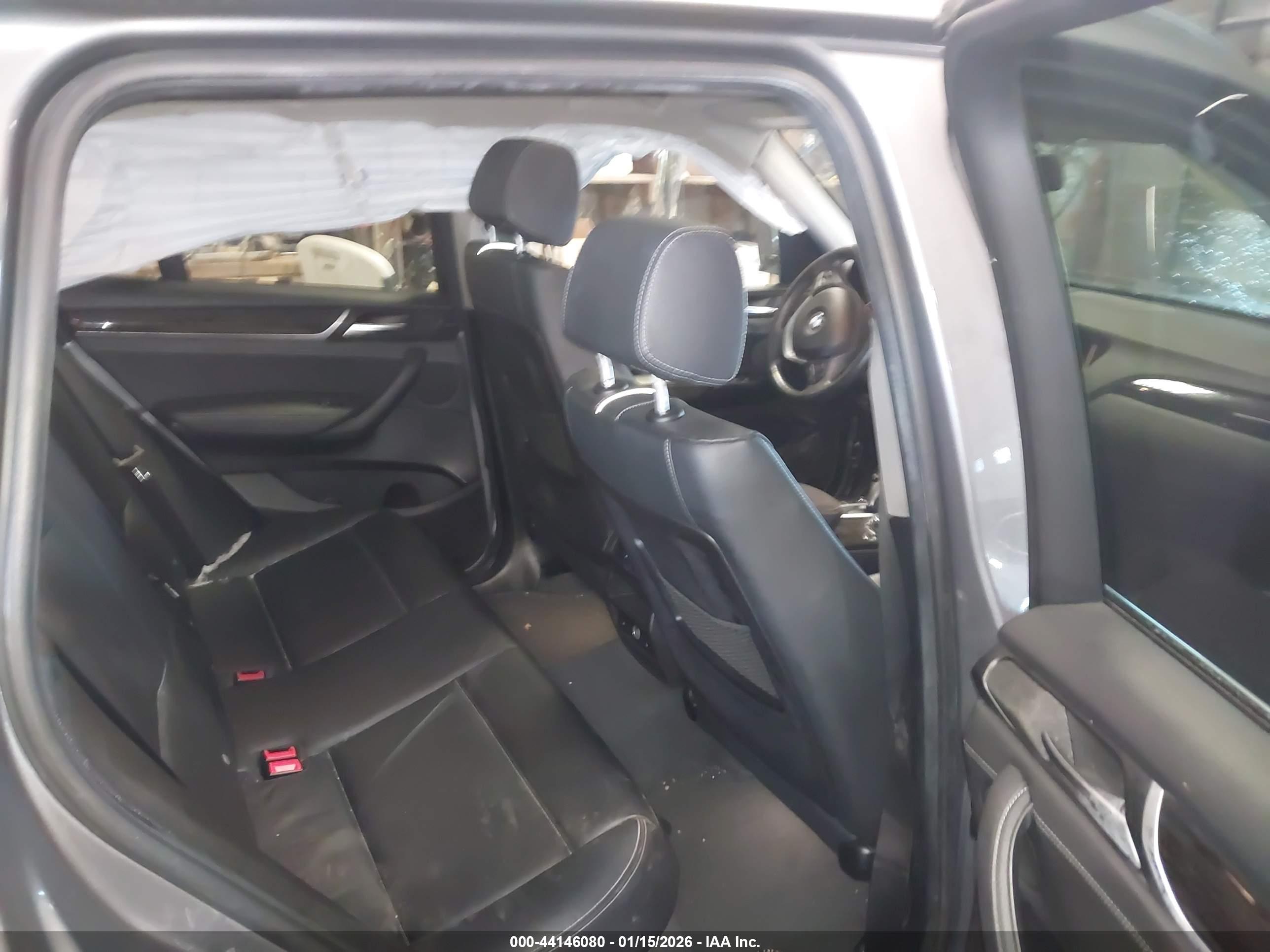 BMW X3 image 8