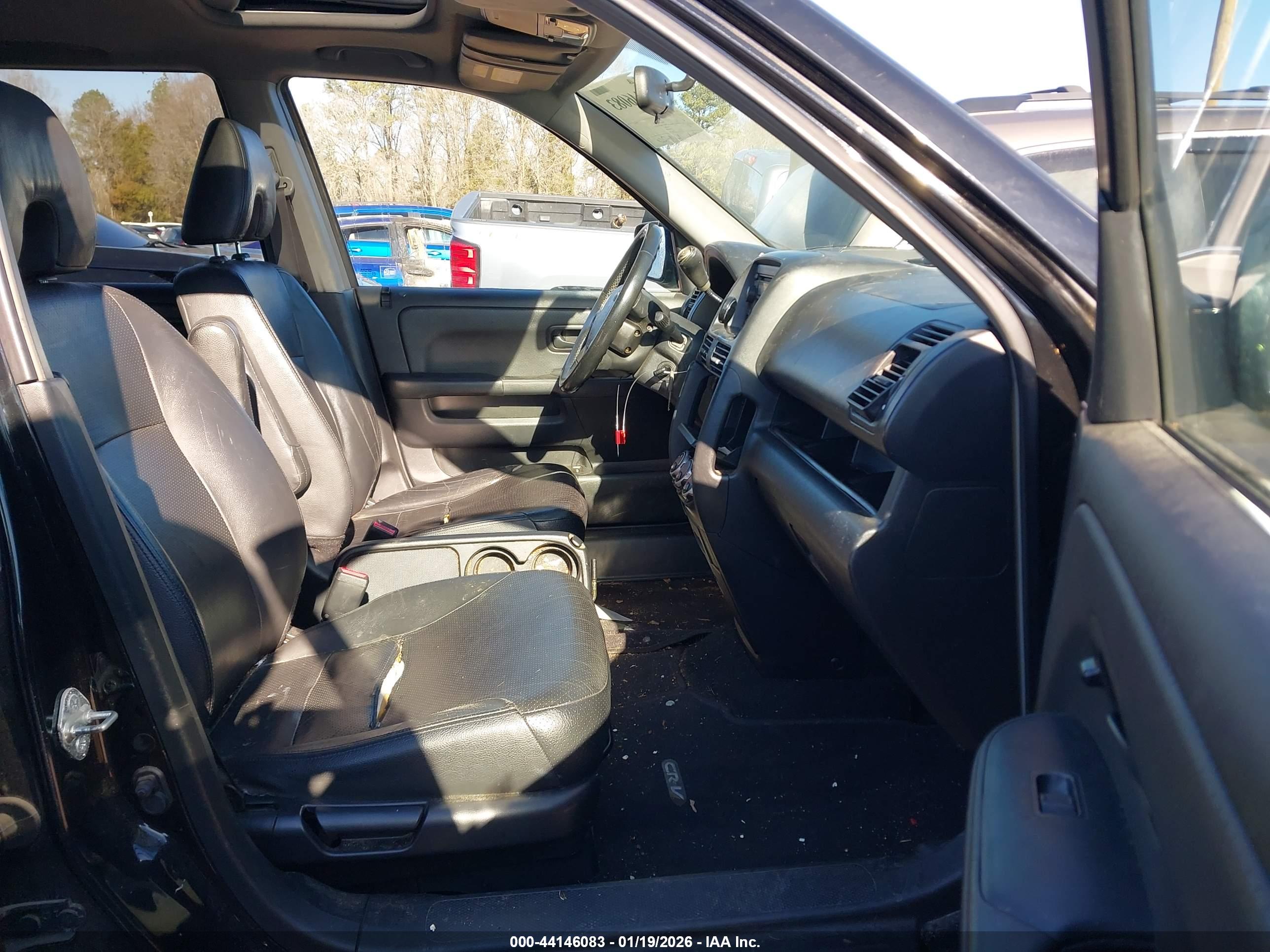 HONDA CR-V image 5