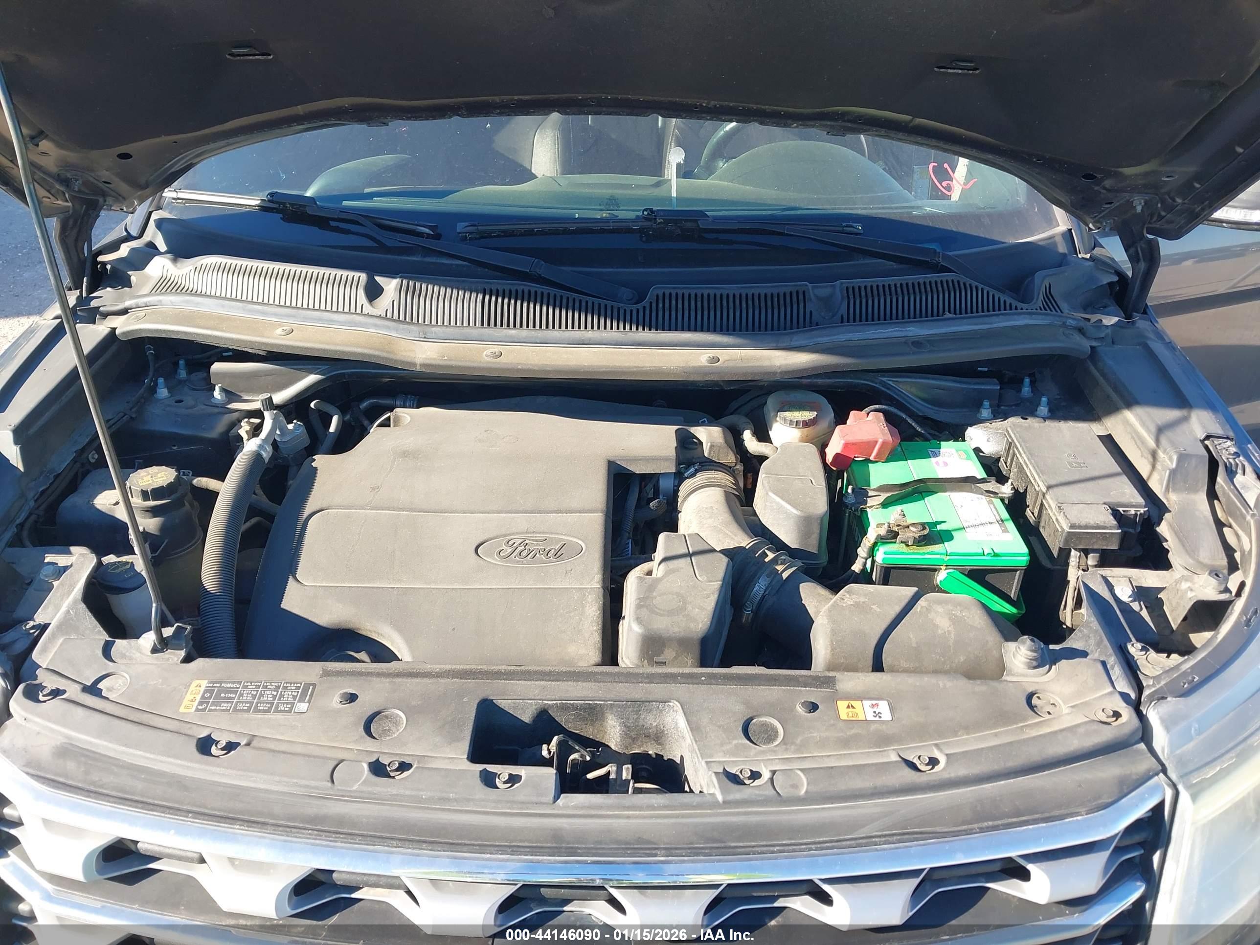 FORD EXPLORER image 10