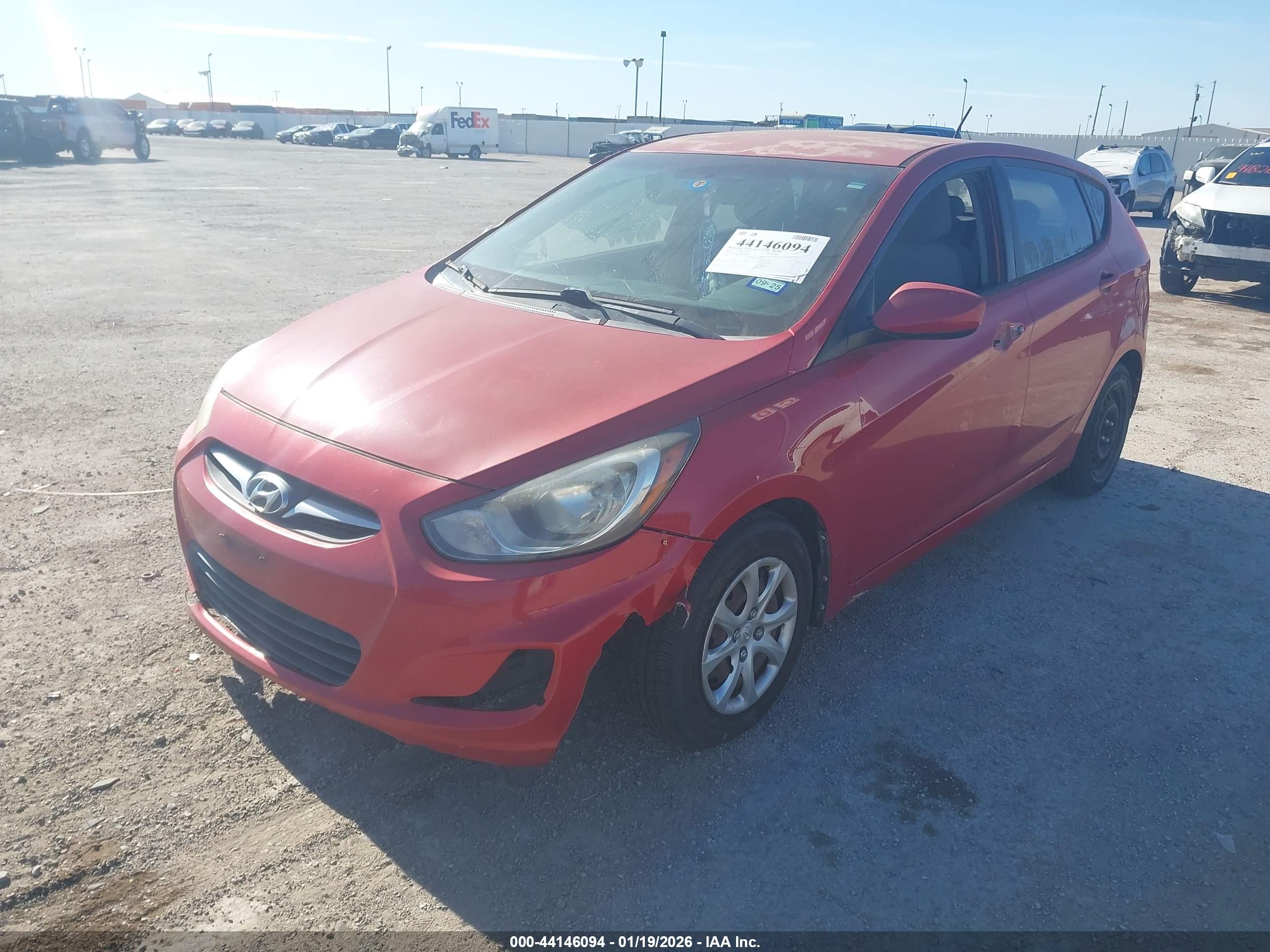 HYUNDAI ACCENT image 2
