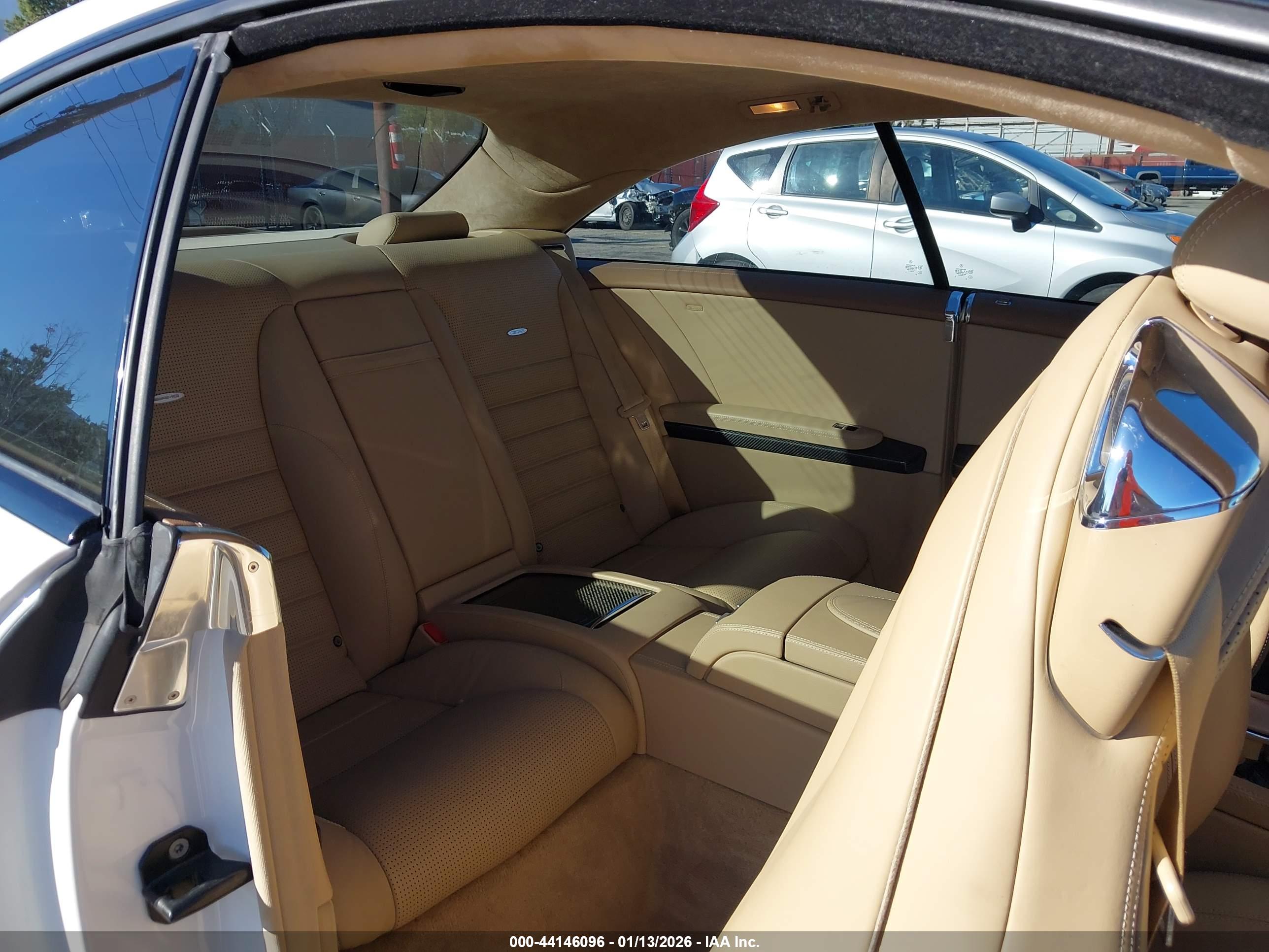 MERCEDES-BENZ CL image 8