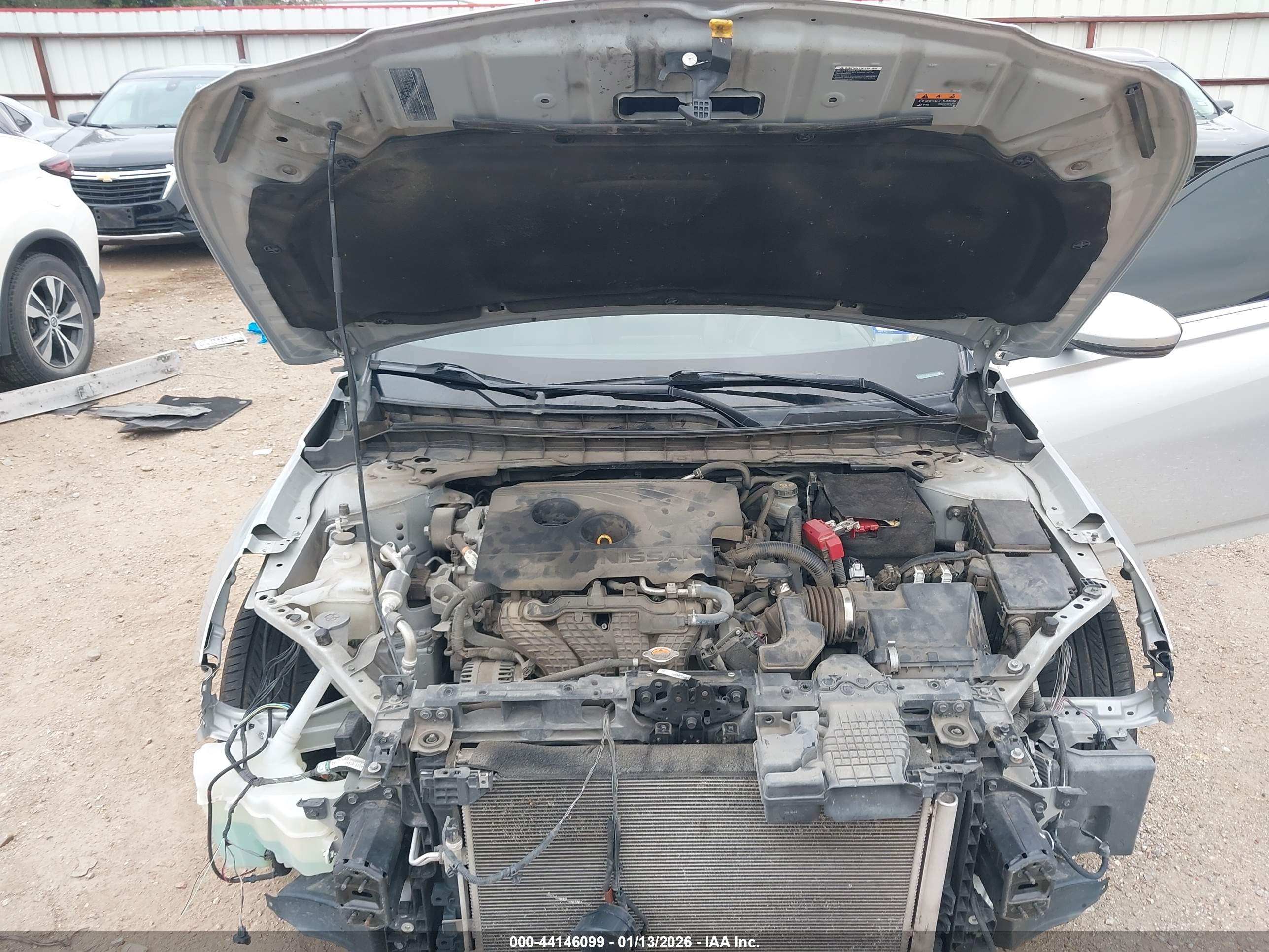 NISSAN ALTIMA image 10