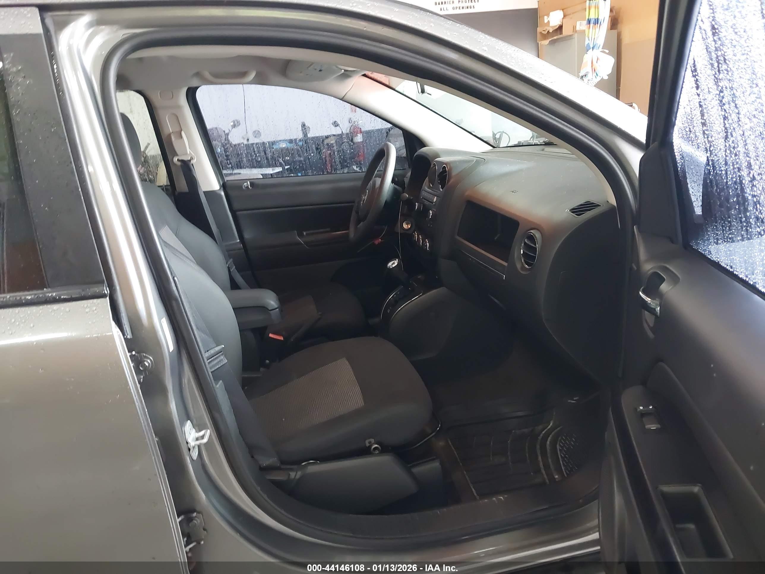 JEEP COMPASS image 5