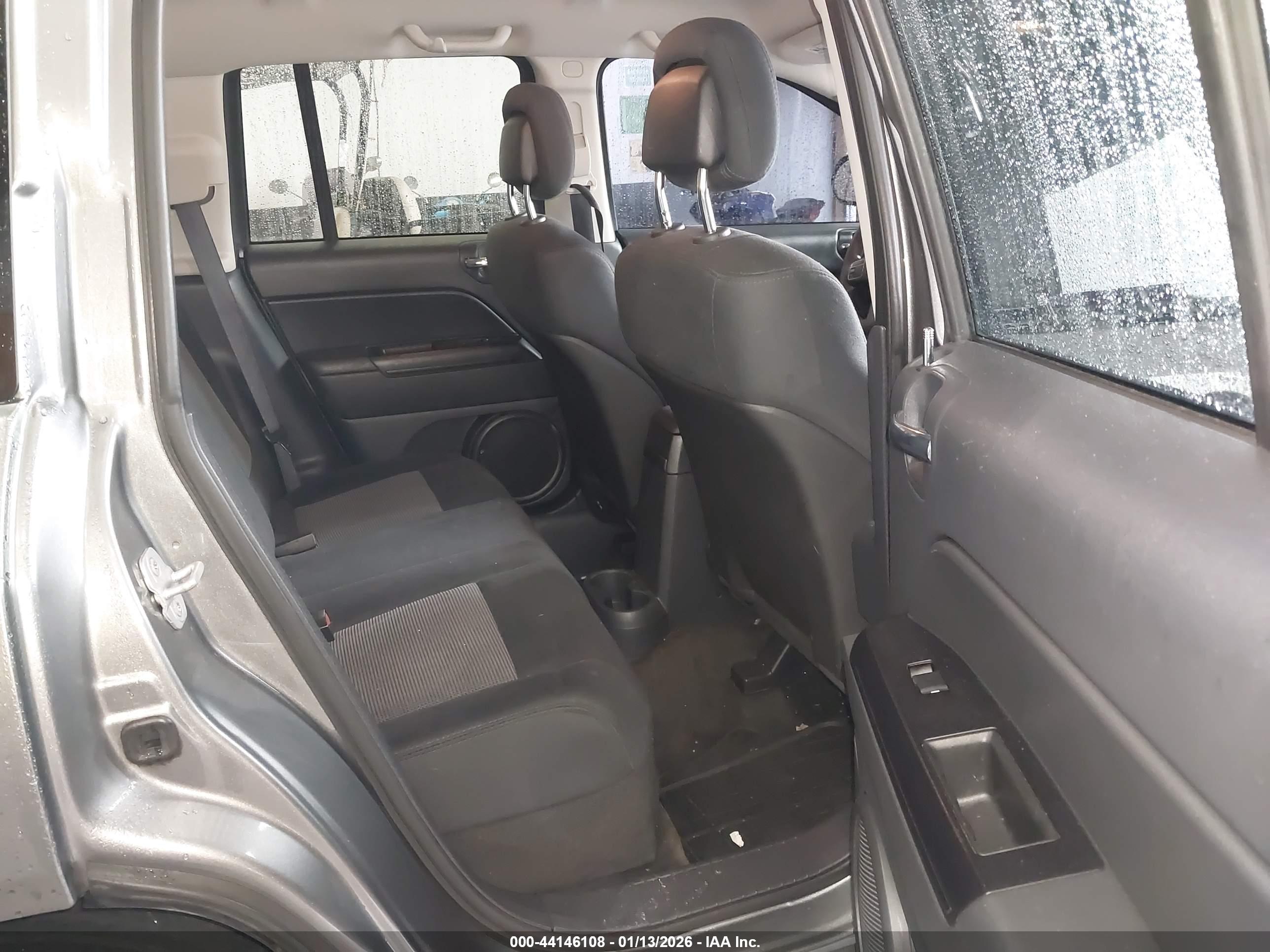 JEEP COMPASS image 8