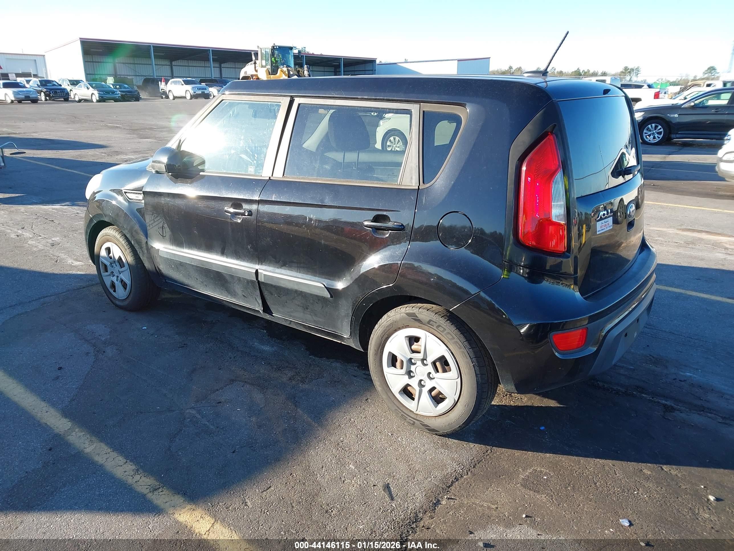 KIA SOUL image 3