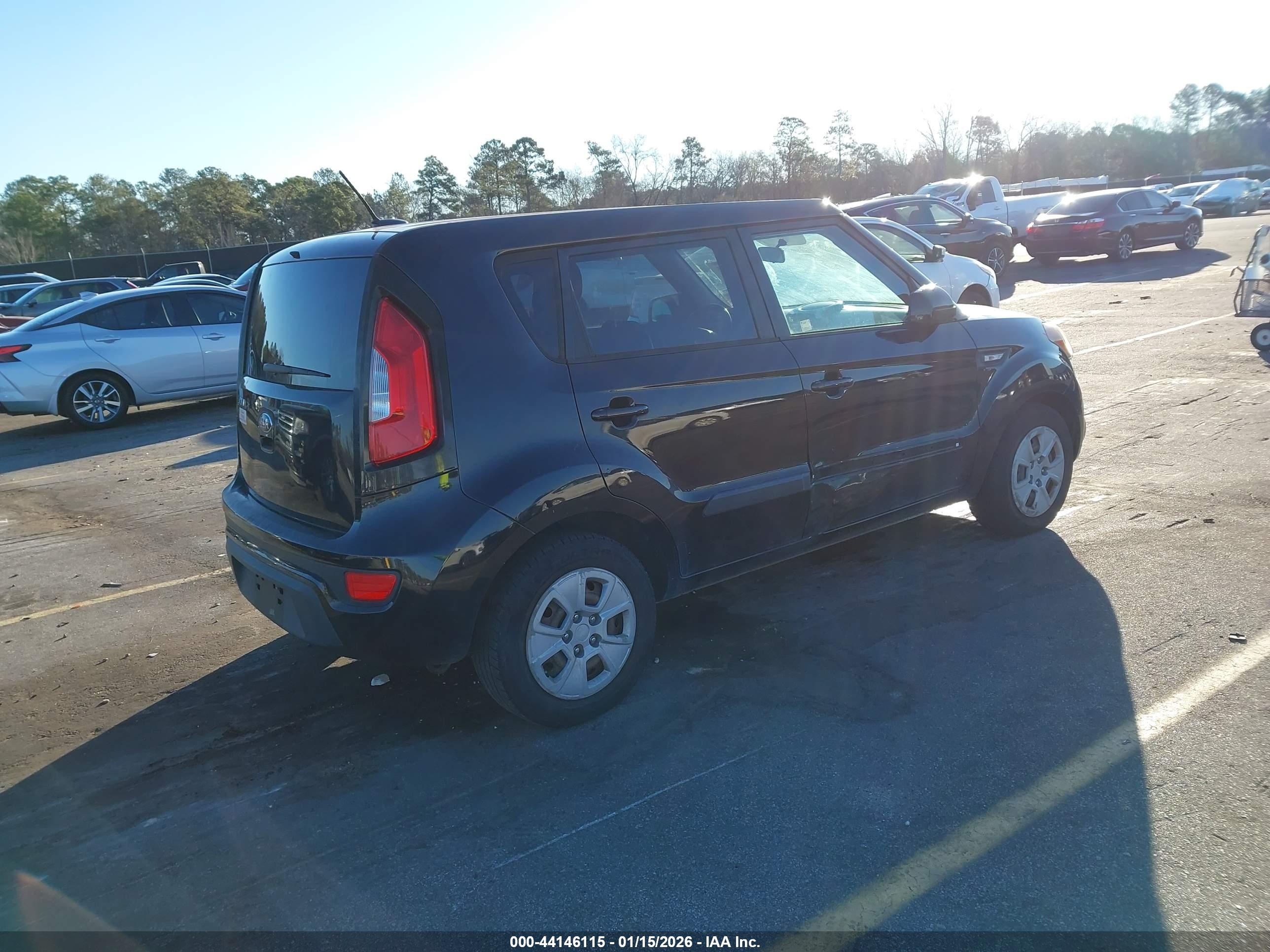 KIA SOUL image 4