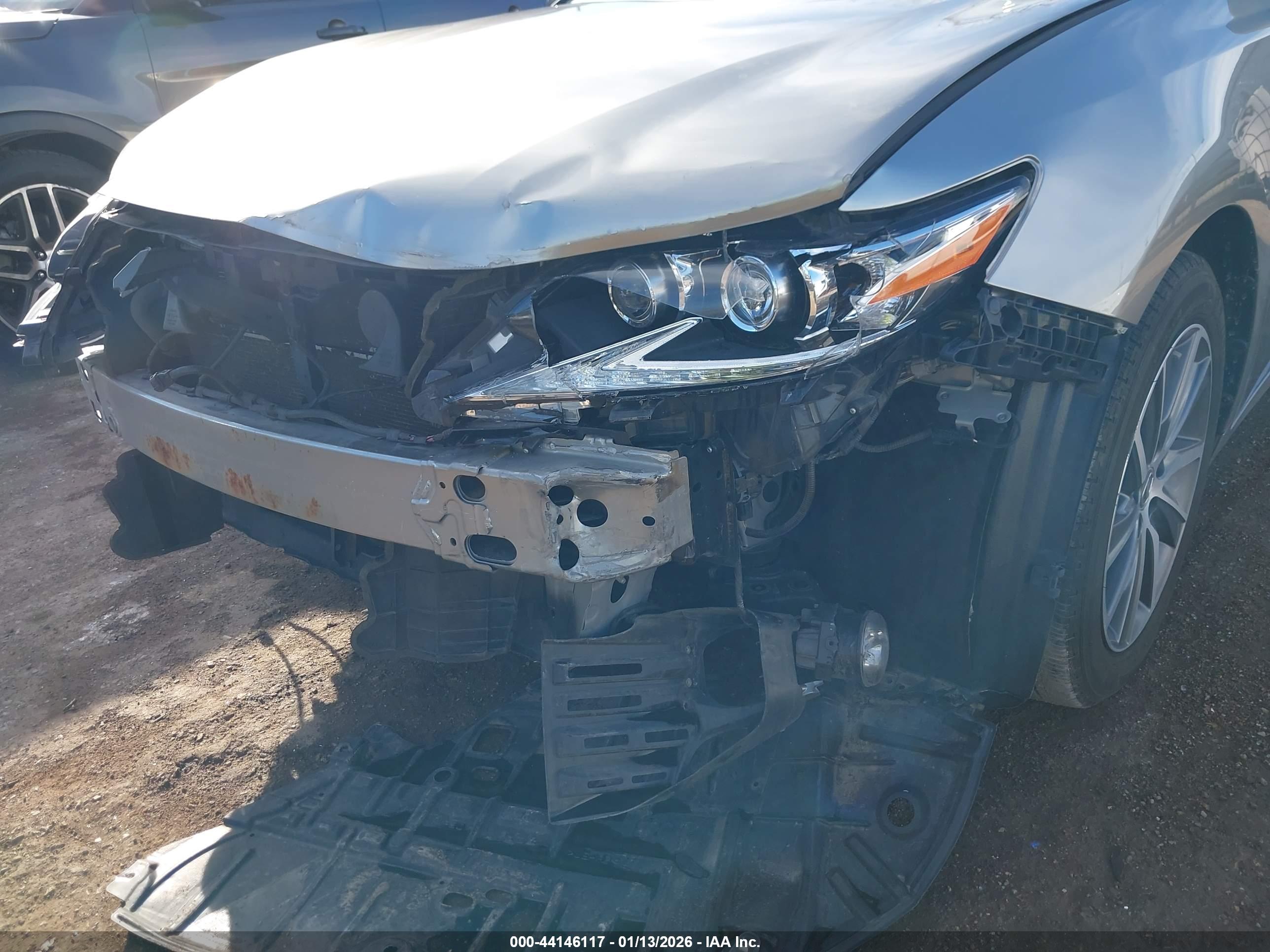 LEXUS ES image 6